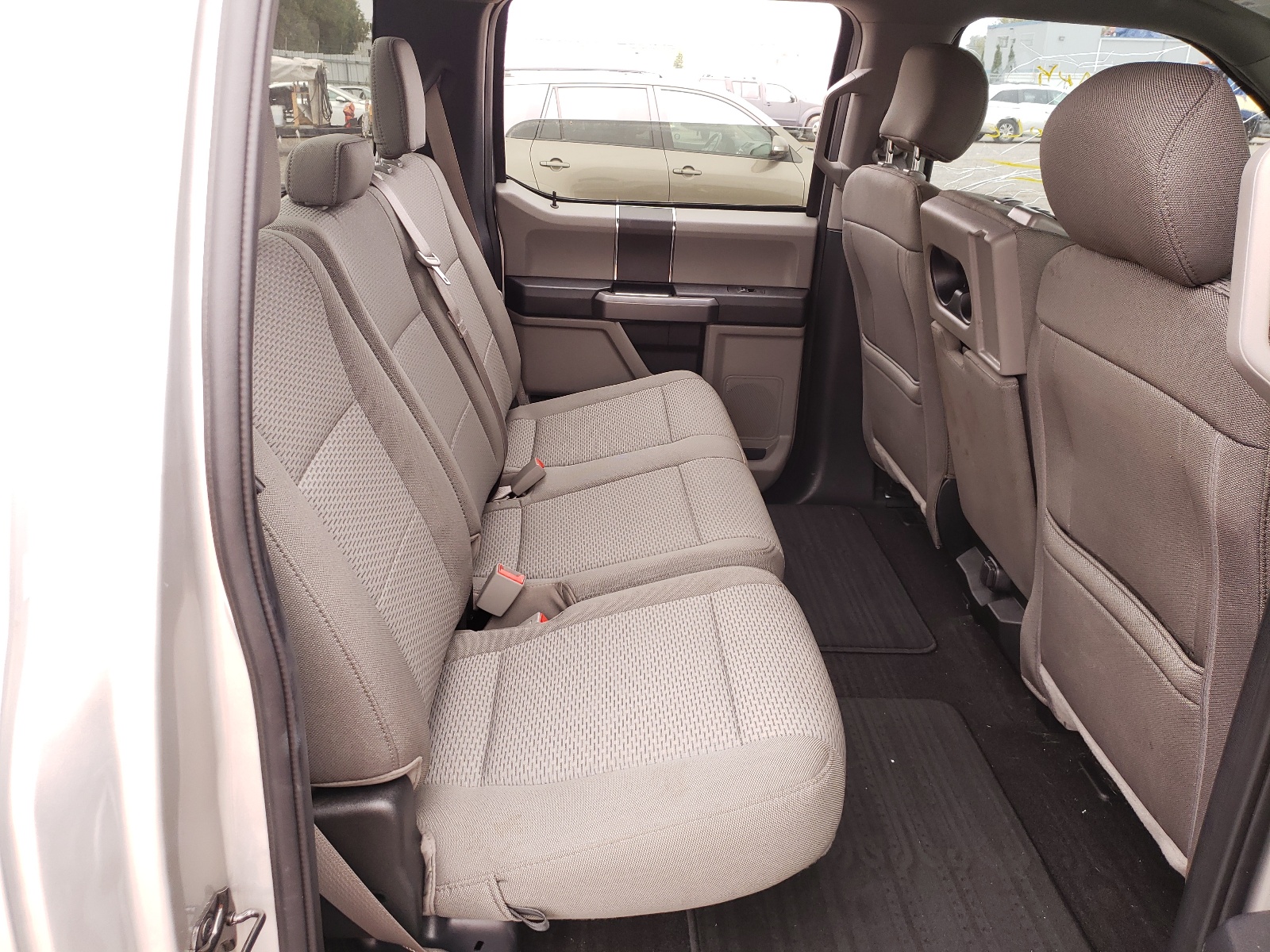 Photo 6 from auction – 2019 FORD F150 SUPER with VIN 1FTEW1EP6KFB67611