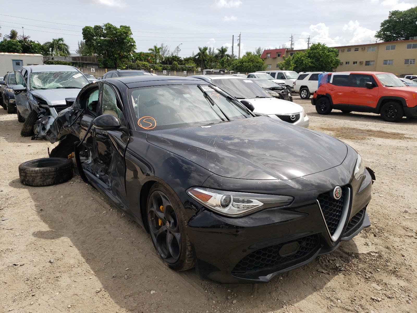 ALFA ROMEO GIULIA TI 2017 with VIN ZARFAECN2H7537814 - Photo from auction