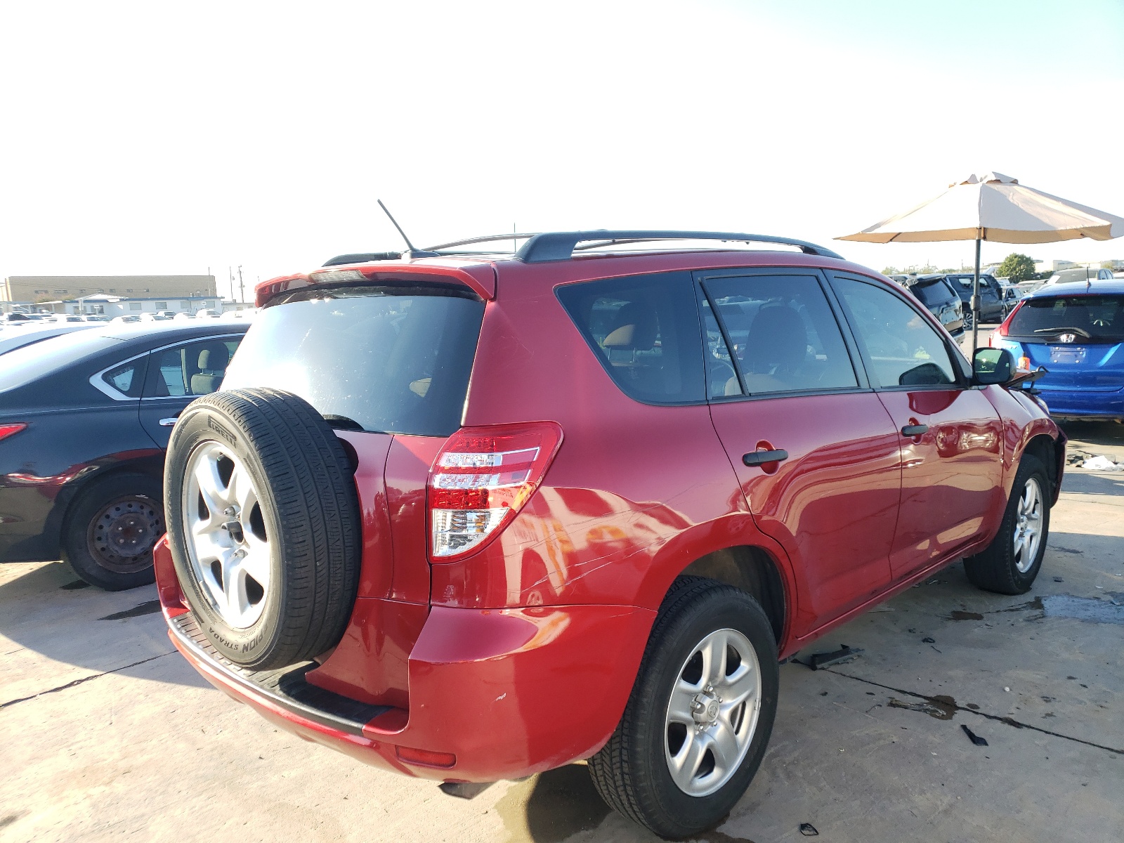 Photo 4 from auction – 2009 TOYOTA RAV4 with VIN JTMZF33V395008950