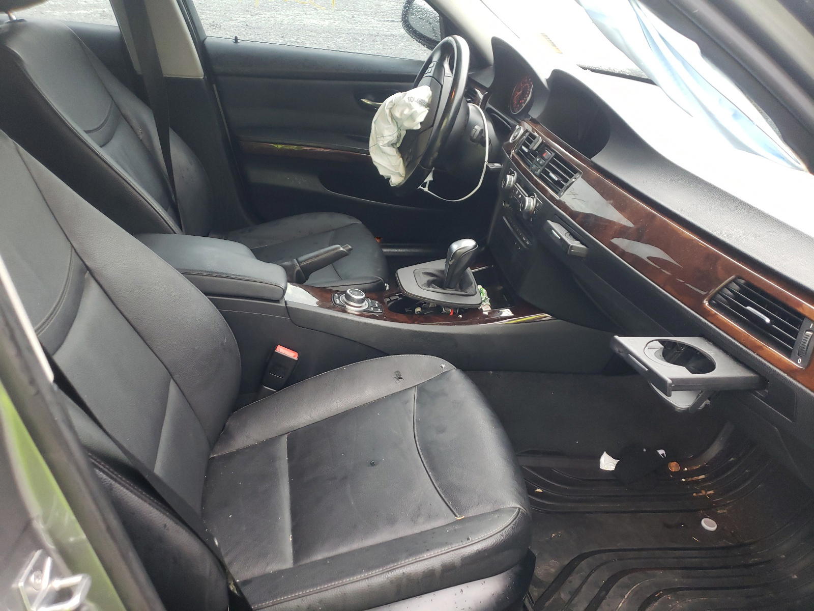 Photo 5 from auction – 2011 BMW 328 I with VIN WBAPH7G58BNN03442