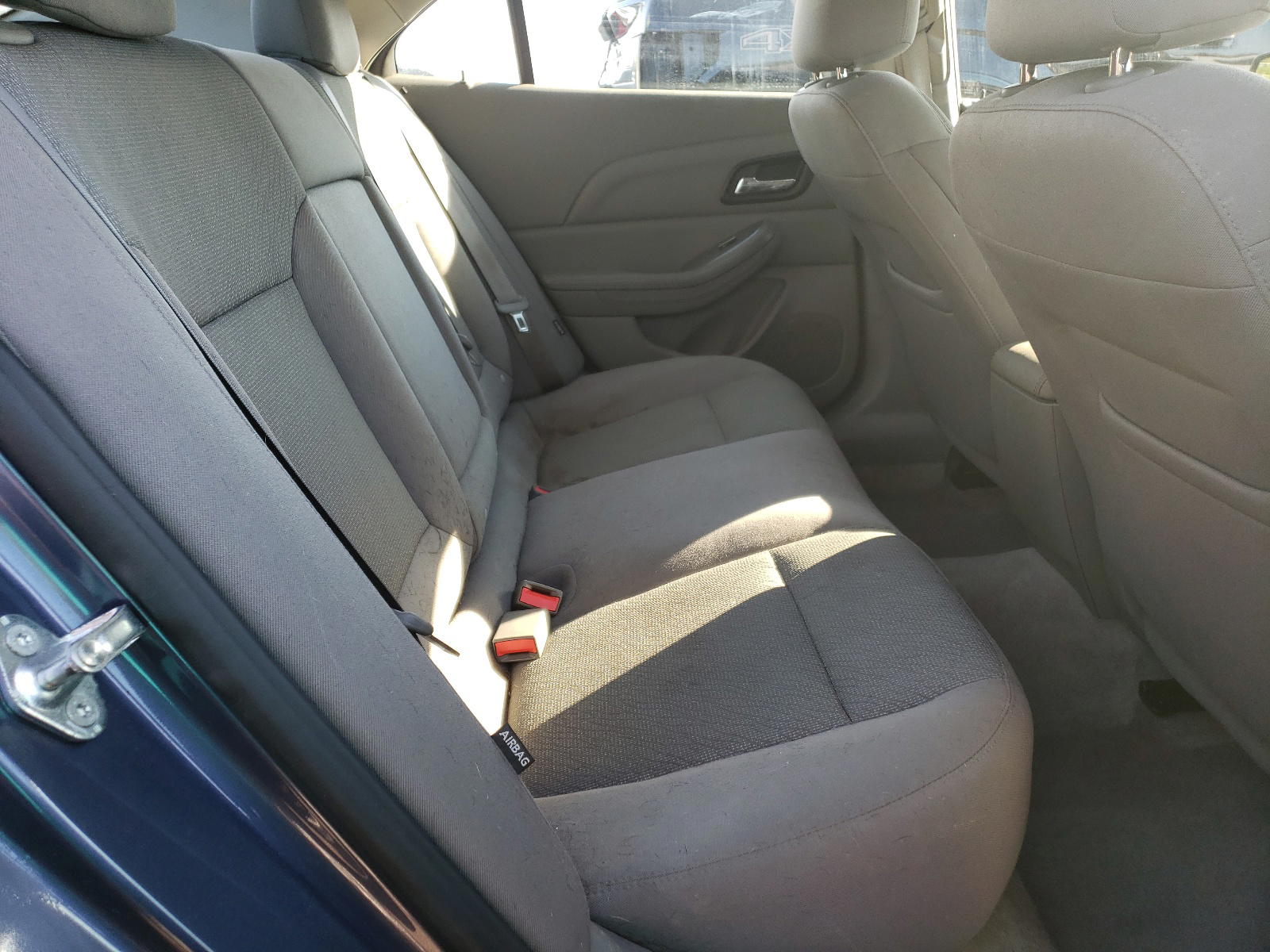Photo 6 from auction – 2015 CHEVROLET MALIBU LS with VIN 1G11B5SL2FF248364