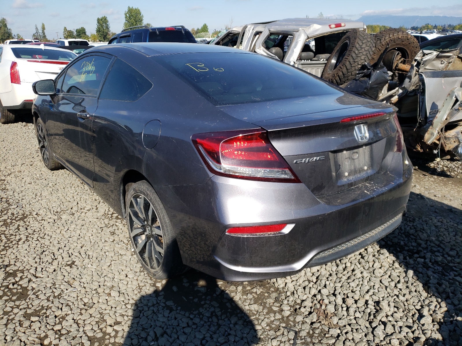 Photo 3 from auction – 2015 HONDA CIVIC with VIN 2HGFG3B02FH518461