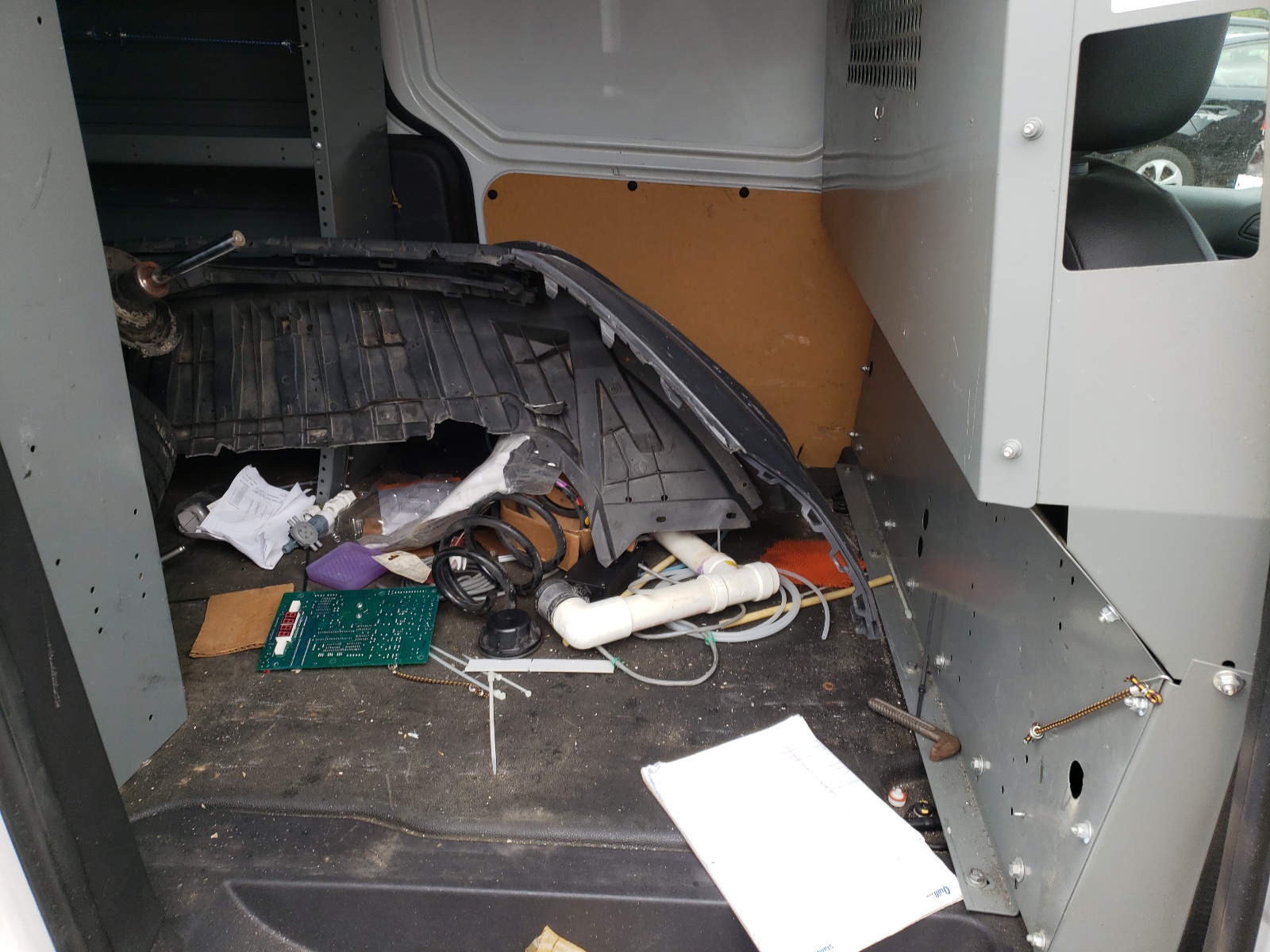 Zdjęcie 6 z aukcji – 2018 FORD TRANSIT CO z VIN NM0LS7E79J1374637