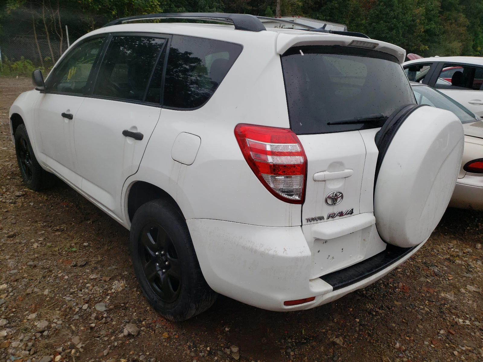 Photo 3 from auction – 2009 TOYOTA RAV4 with VIN JTMBF33V89D016310