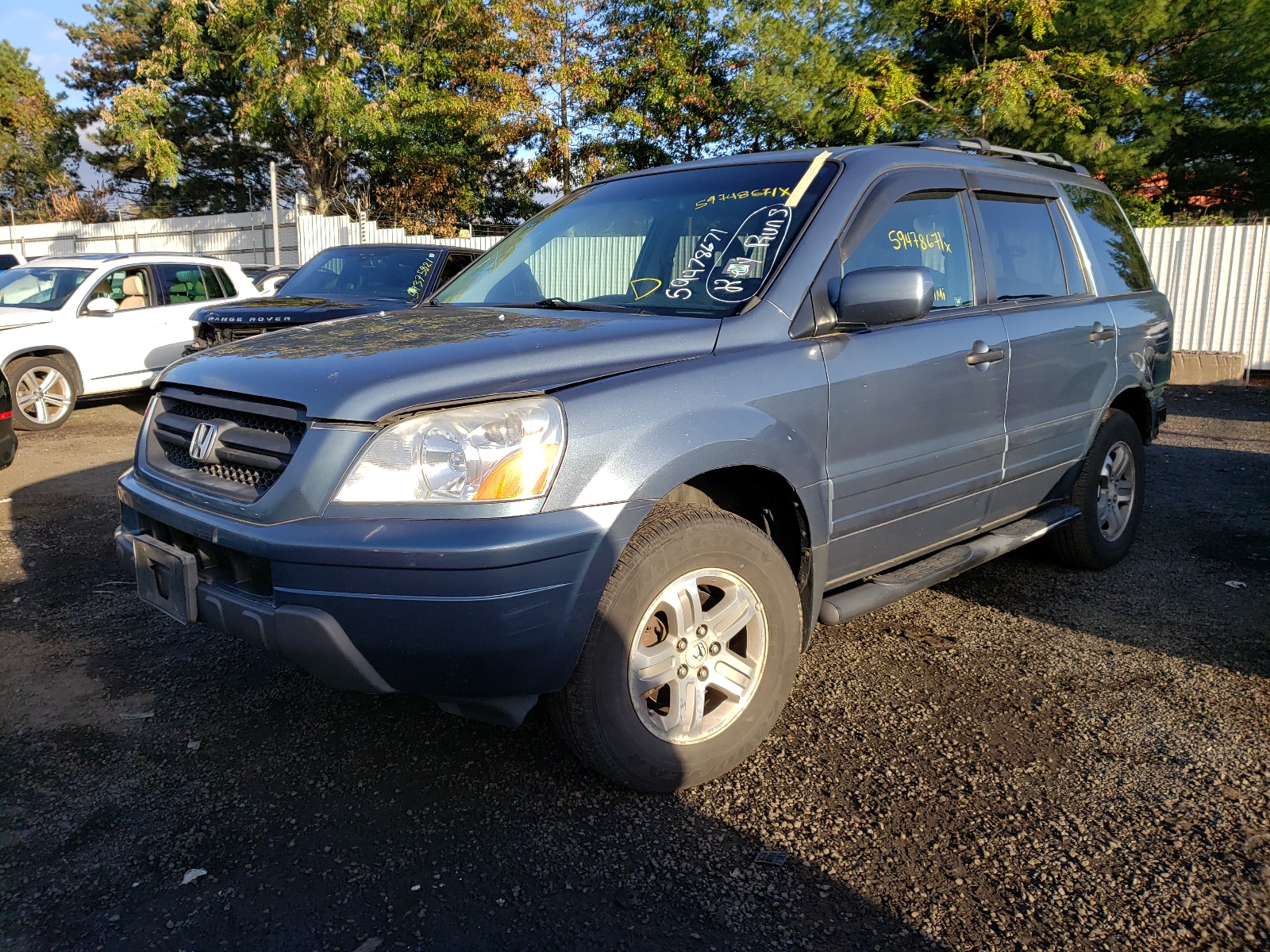 Photo 2 from auction – 2005 HONDA PILOT EXL with VIN 2HKYF18735H567404