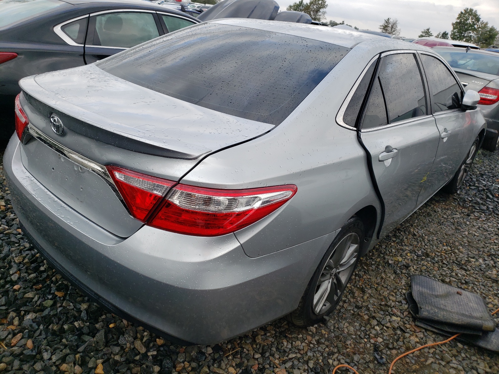 Photo 4 from auction – 2017 TOYOTA CAMRY LE with VIN 4T1BF1FK2HU429145