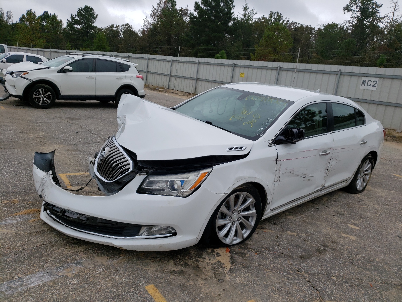 Photo 2 from auction – 2014 BUICK LACROSSE with VIN 1G4GB5G36EF230325