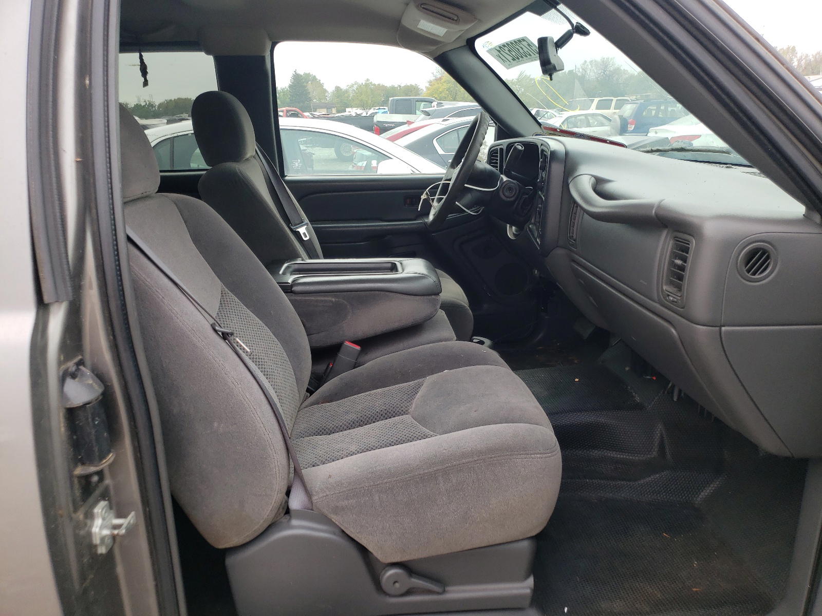Photo 5 from auction – 2007 CHEVROLET silverado with VIN 1GCEC19X87Z134408