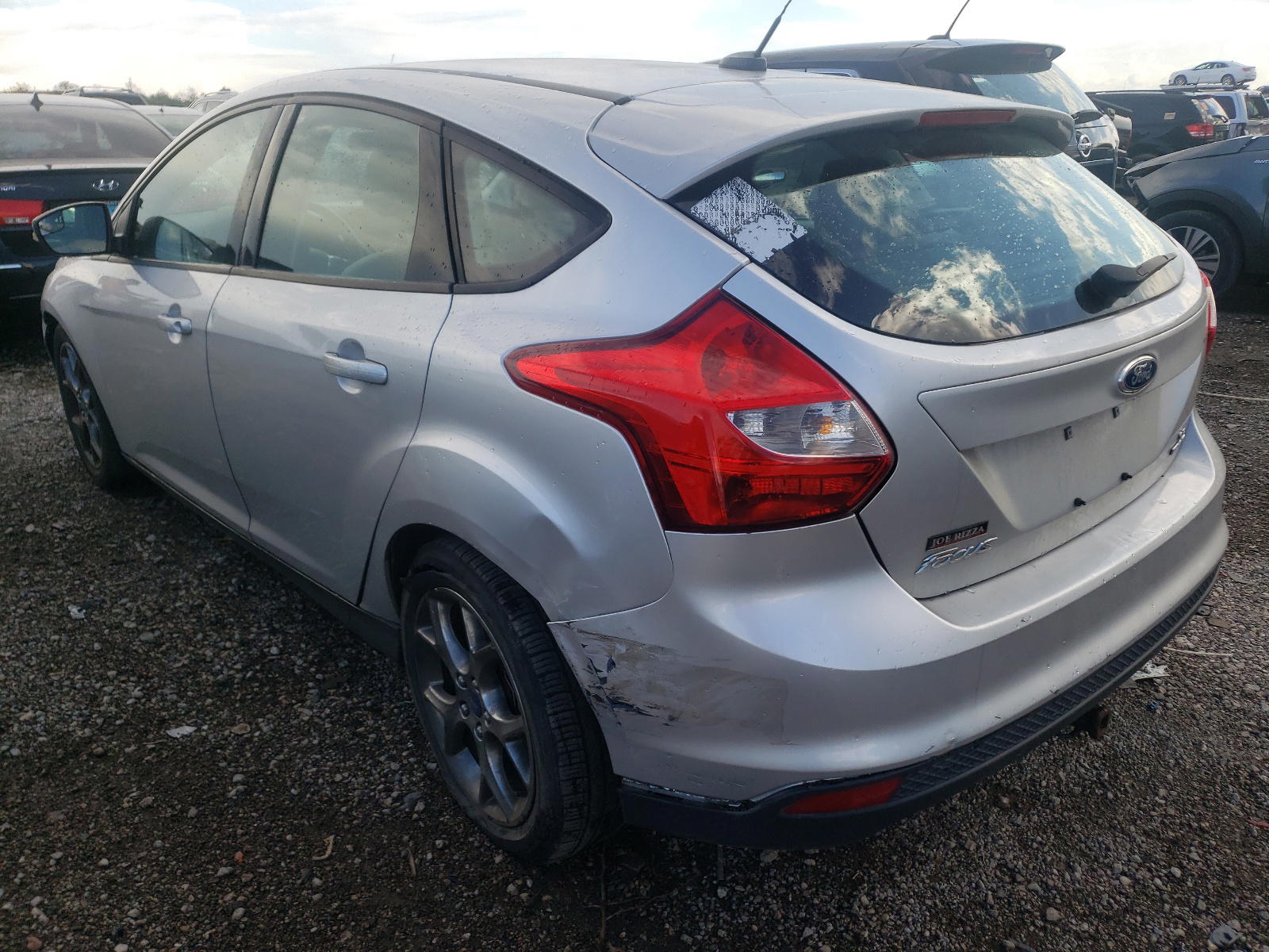 Photo 3 from auction – 2013 FORD FOCUS SE with VIN 1FADP3K2XDL379693