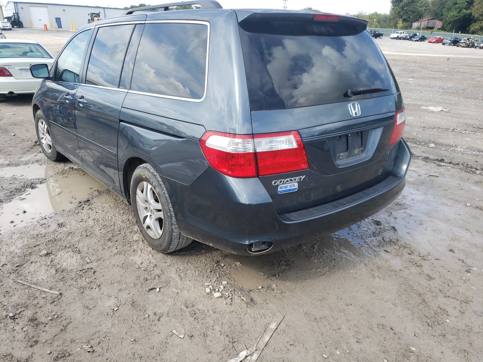 Photo 3 from auction – 2006 HONDA ODYSSEY EX with VIN 5FNRL38656B427936