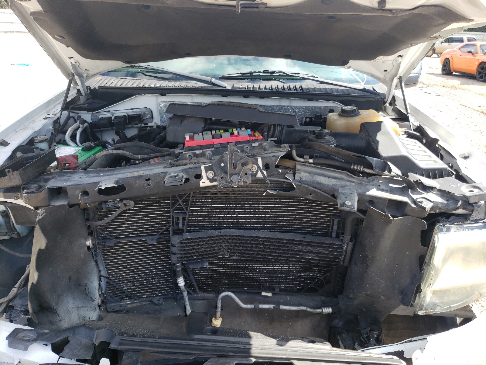 Zdjęcie 7 z aukcji – 2007 FORD EXPEDITION z VIN 1FMFK16537LA63580