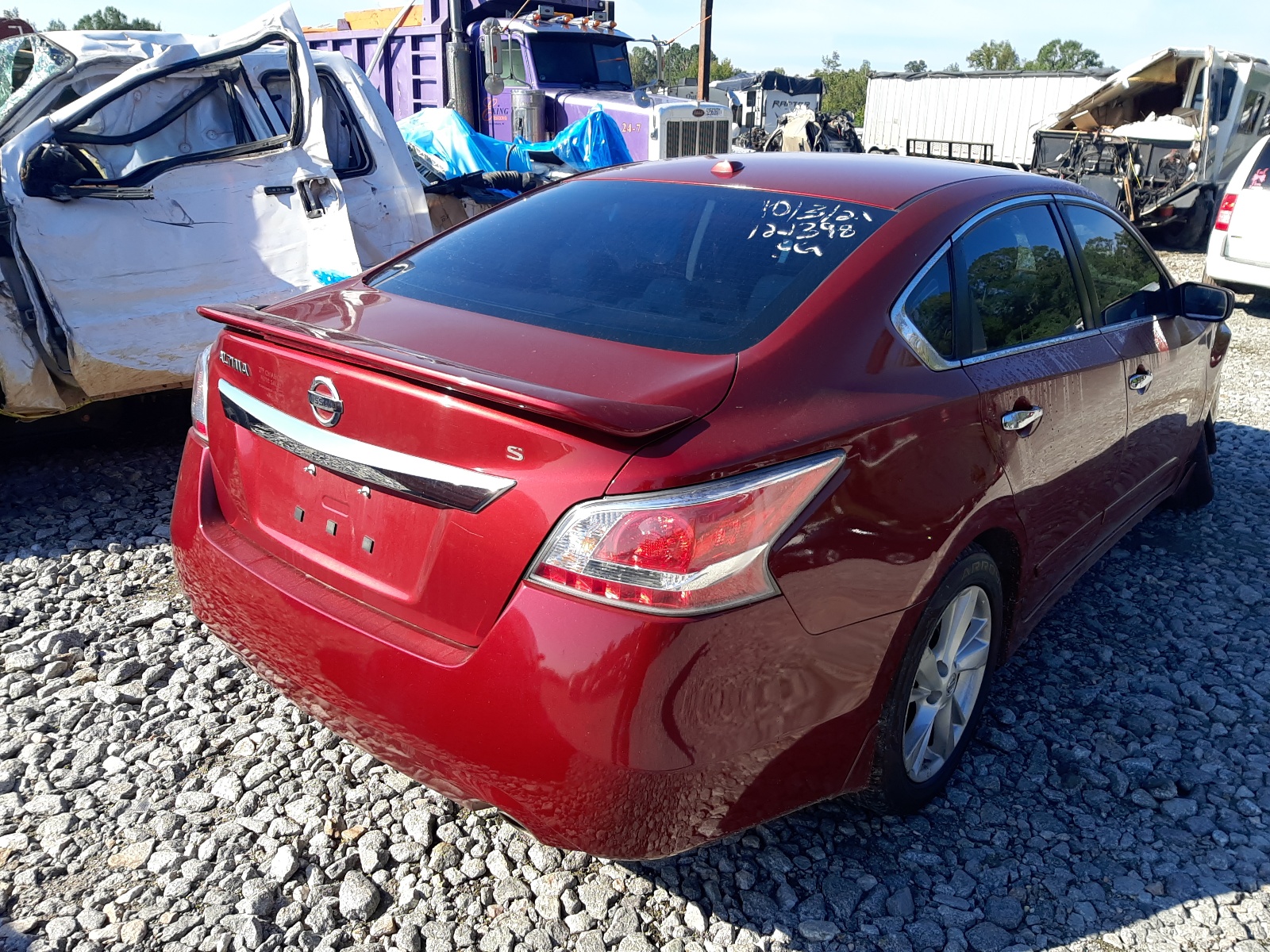 Photo 4 from auction – 2015 NISSAN ALTIMA 2.5 with VIN 1N4AL3APXFC101424