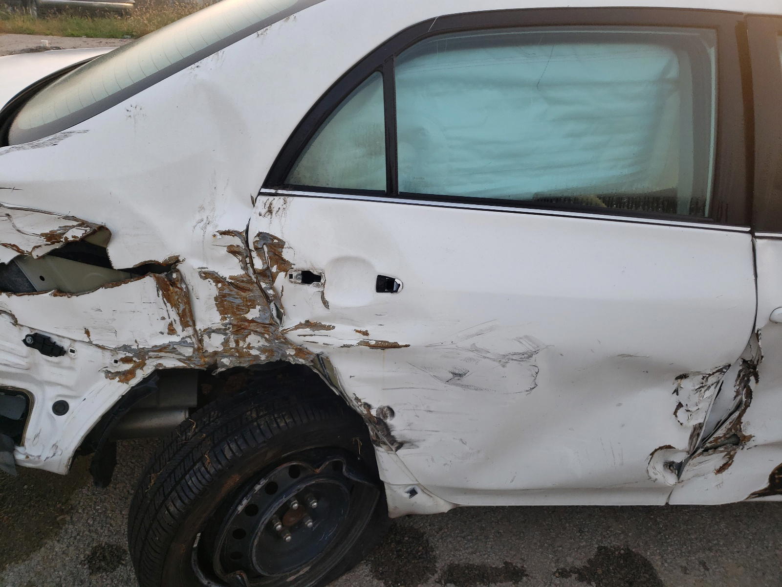 Photo 6 from auction – 2013 TOYOTA COROLLA BA with VIN 2T1BU4EE1DC031276