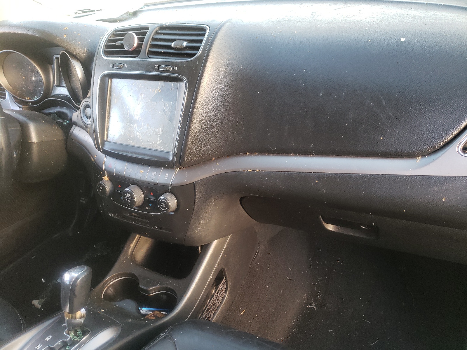 Photo 9 from auction – 2019 DODGE JOURNEY CR with VIN 3C4PDCGB2KT857437