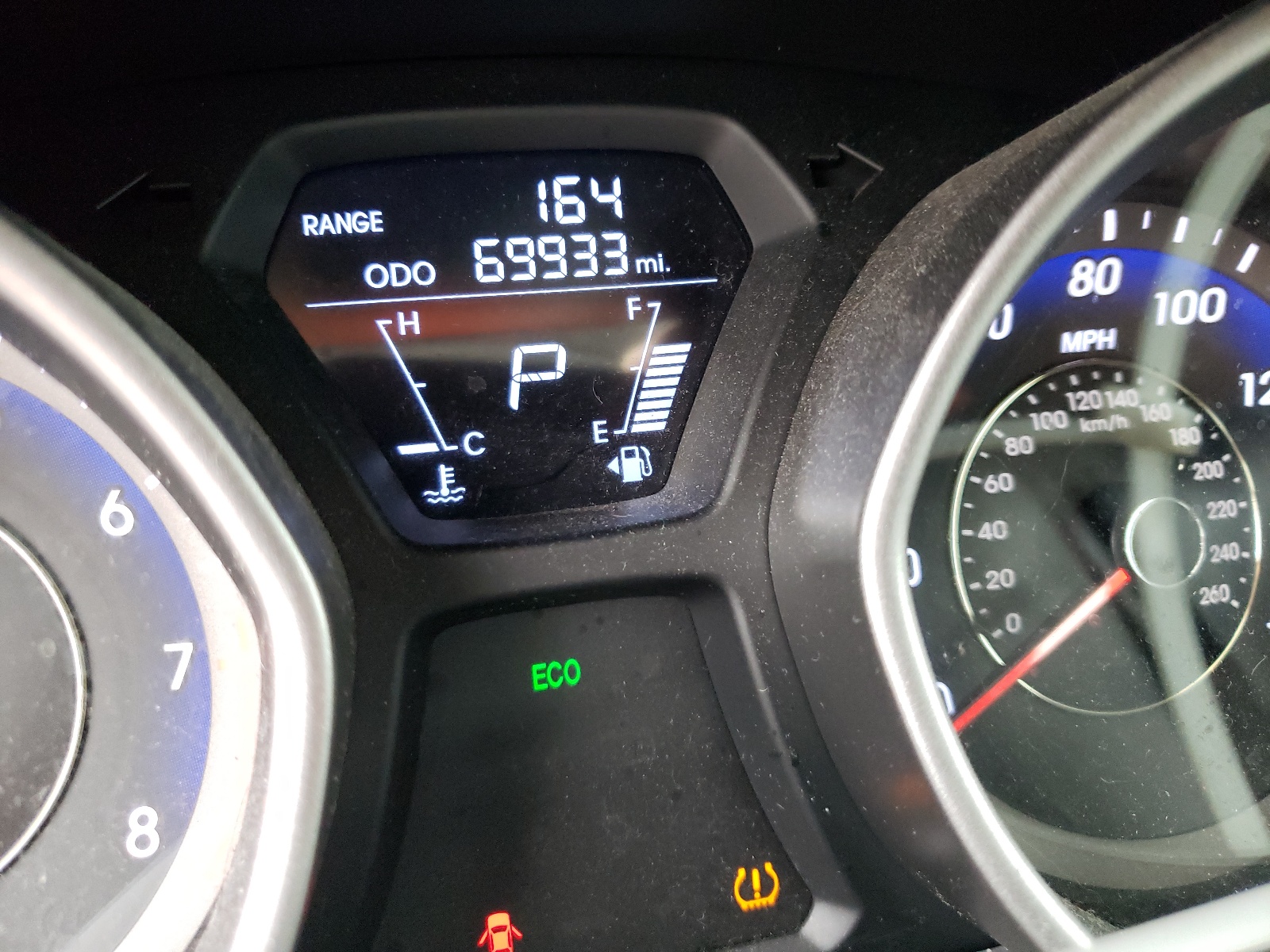 Photo 8 from auction – 2012 HYUNDAI ELANTRA GL with VIN KMHDH4AE2CU239943
