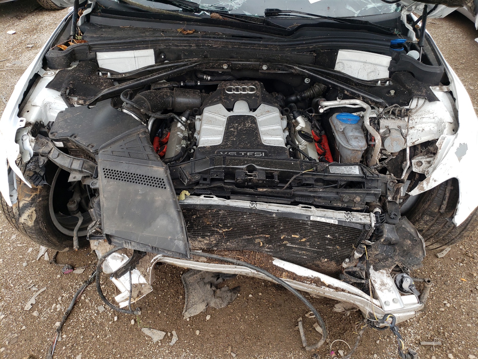 Photo 7 from auction – 2014 AUDI SQ5 PRESTI with VIN WA1VGAFP3EA037633
