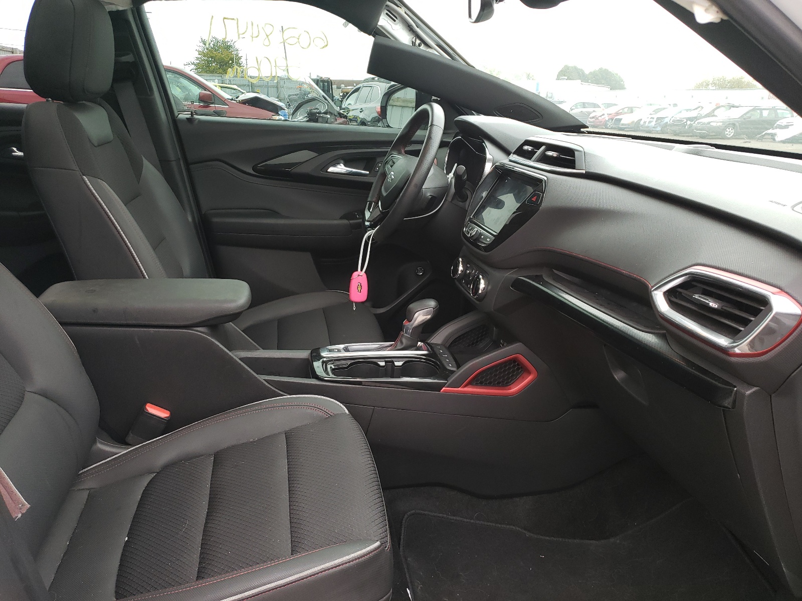 Photo 5 from auction – 2021 CHEVROLET TRAILBLAZE with VIN KL79MUSL5MB065217
