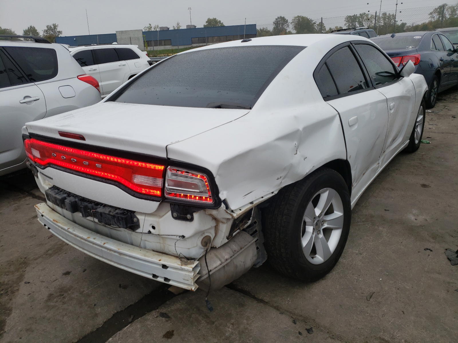 Photo 4 from auction – 2011 DODGE CHARGER with VIN 2B3CL3CG8BH553154