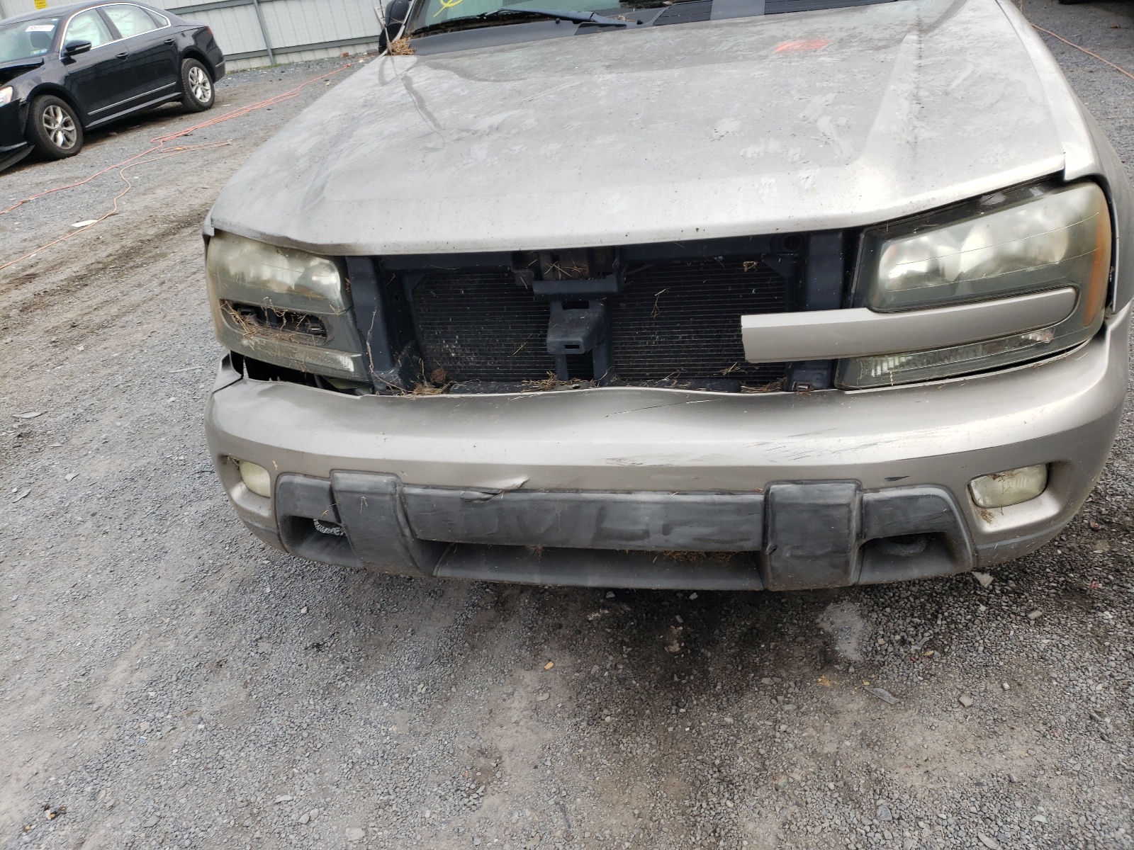 Photo 9 from auction – 2002 CHEVROLET TRAILBLAZE with VIN 1GNDT13S022219325