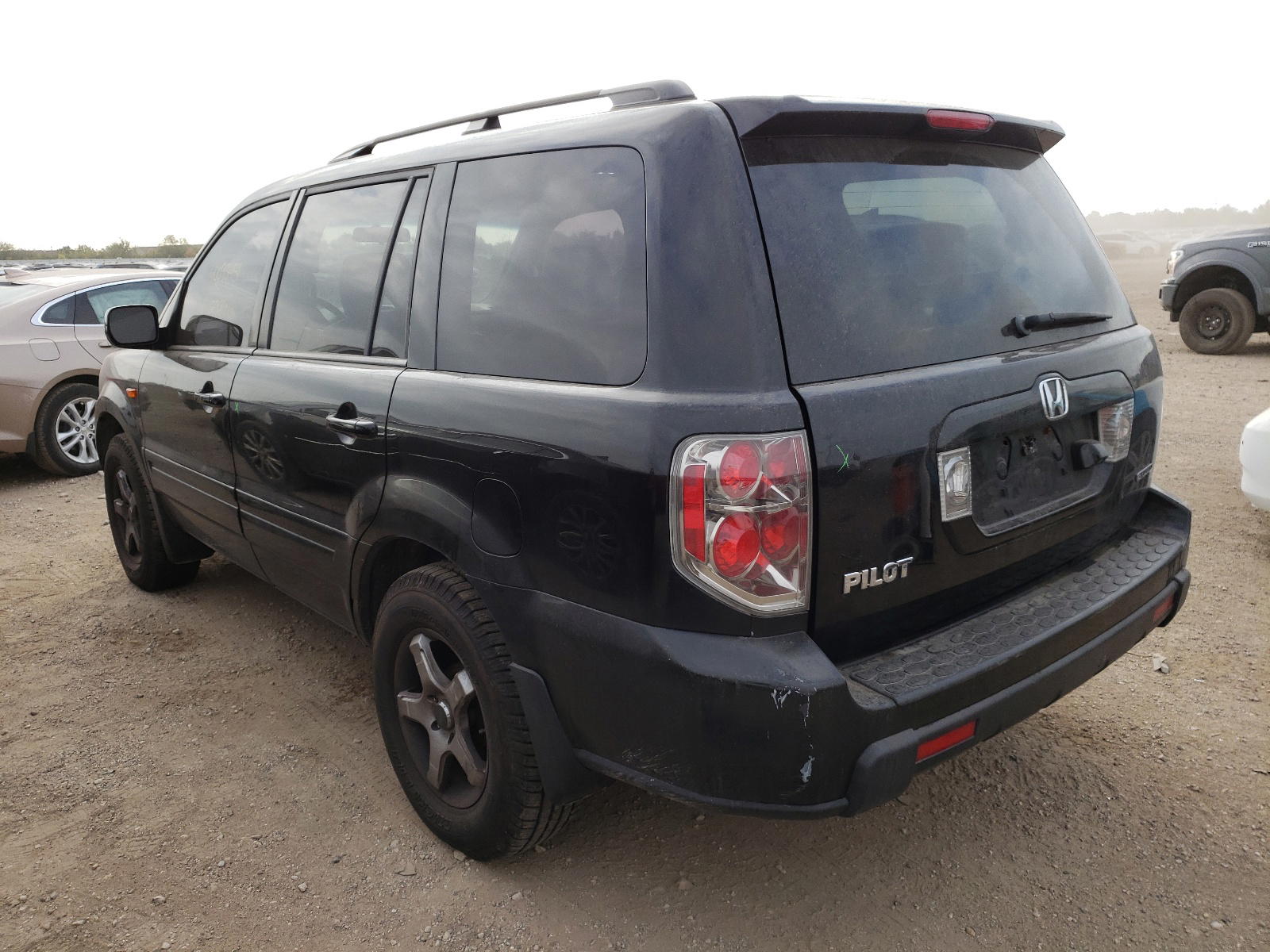 Photo 3 from auction – 2007 HONDA PILOT EXL with VIN 5FNYF18767B002162