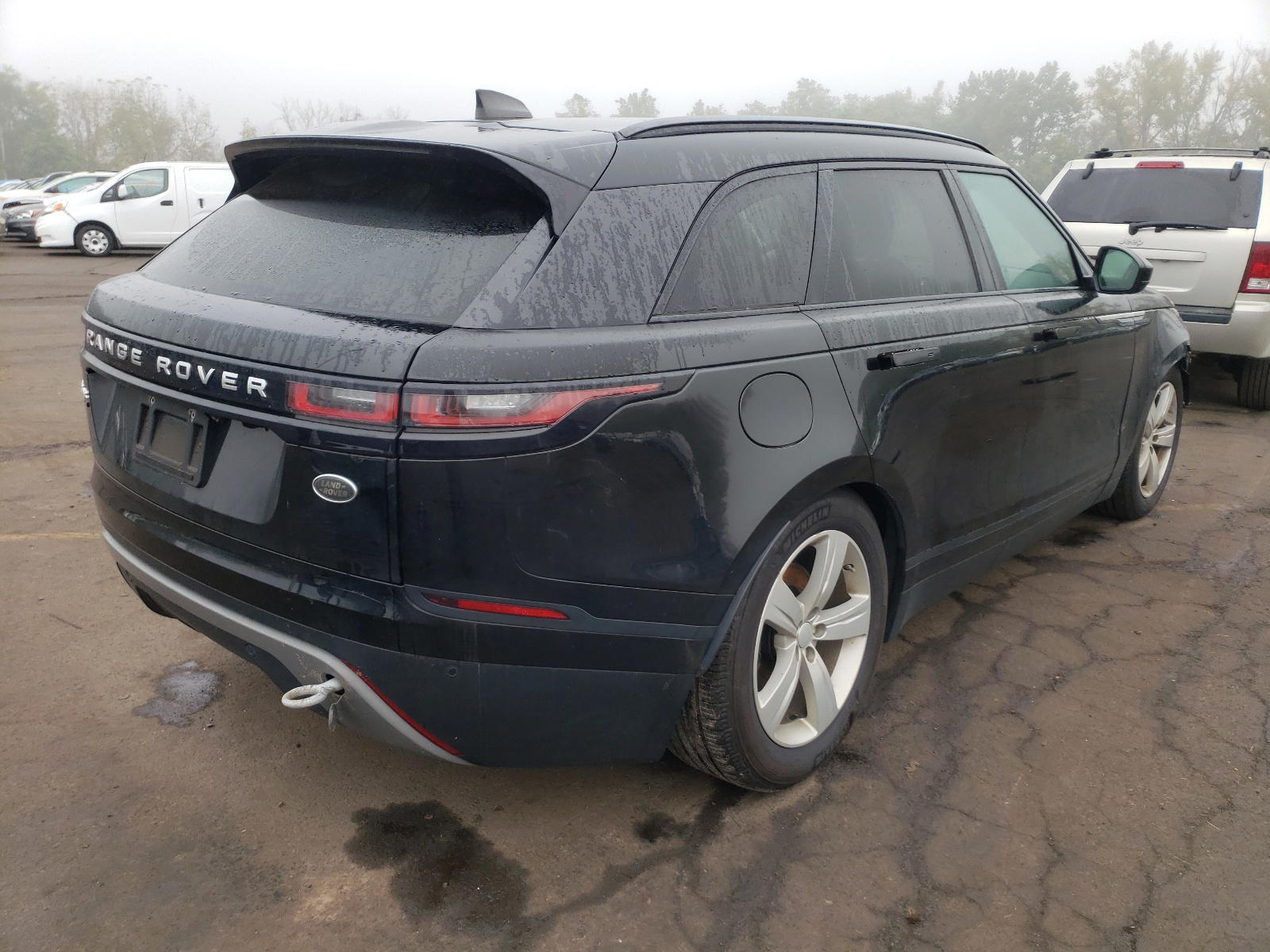 Photo 4 from auction – 2018 LAND ROVER RANGE ROVE with VIN SALYB2RV6JA719622