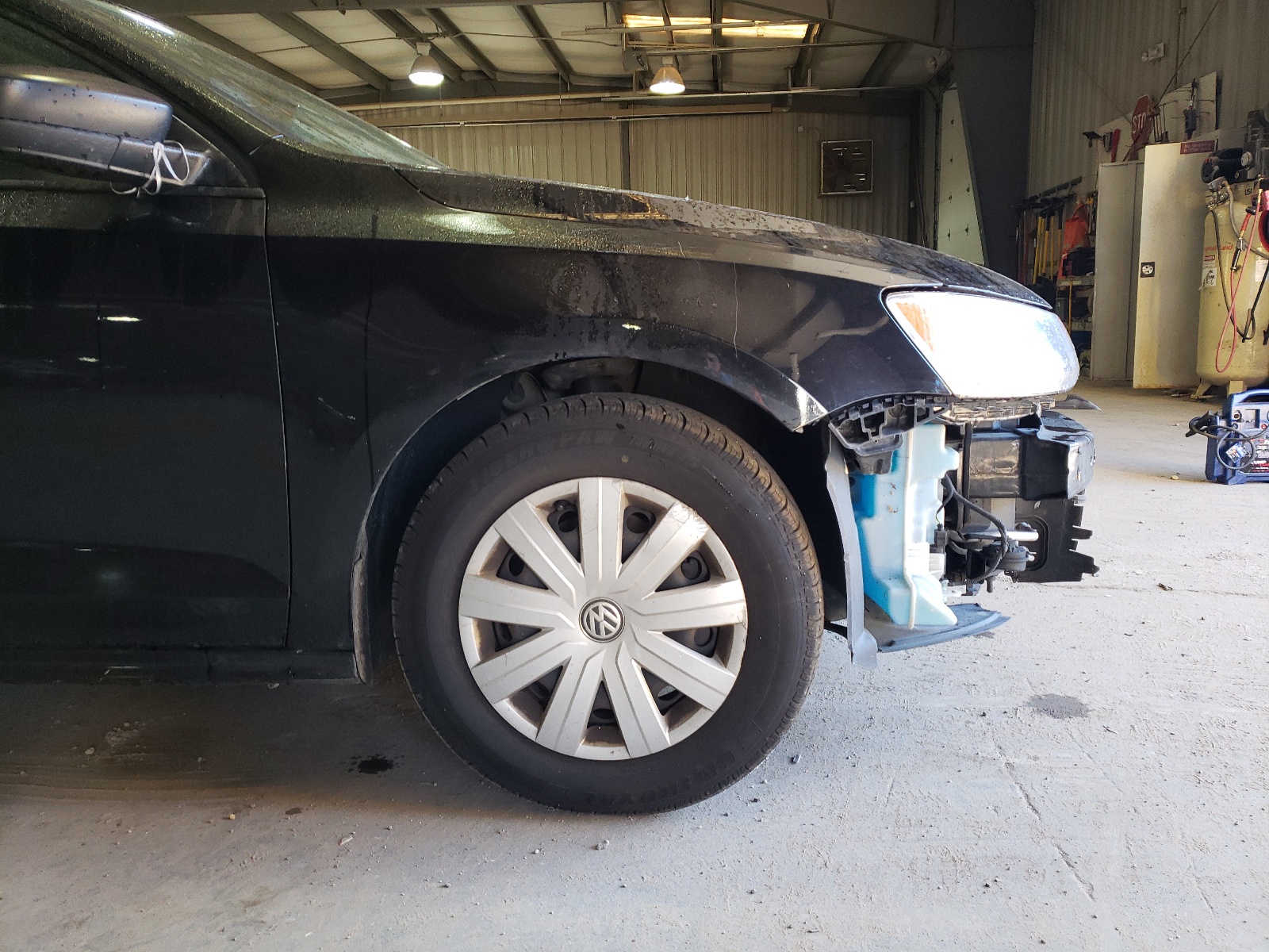 Photo 9 from auction – 2016 VOLKSWAGEN JETTA S with VIN 3VW267AJ6GM205124