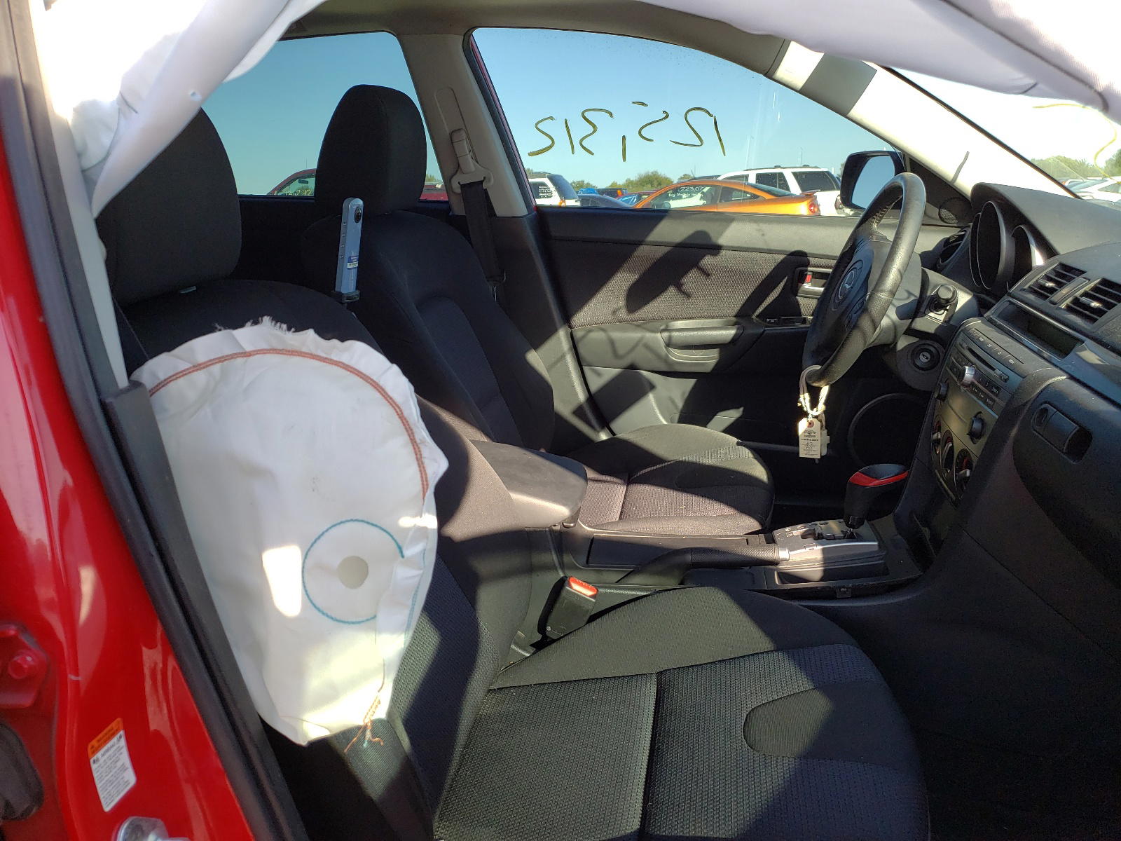 Photo 5 from auction – 2007 MAZDA 3 HATCHBAC with VIN JM1BK343X71668689
