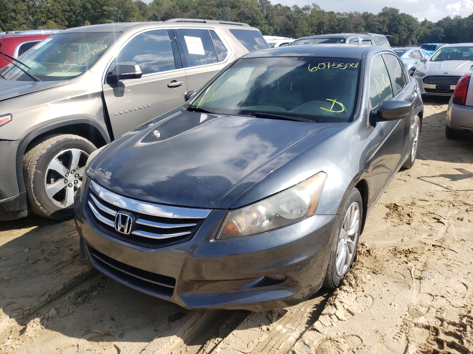 Photo 14 from auction – 2011 HONDA ACCORD EXL with VIN 1HGCP3F84BA011038