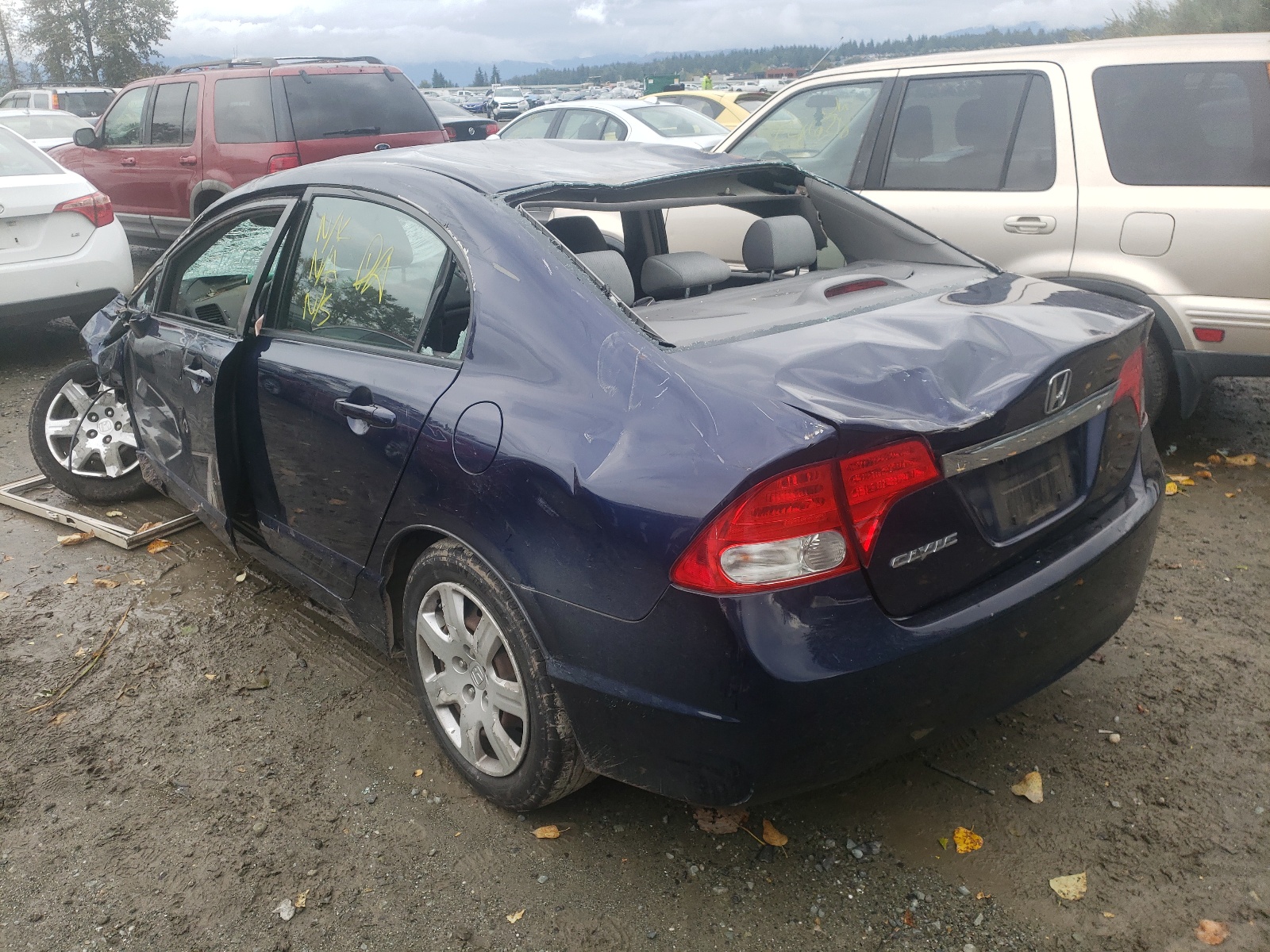 Photo 3 from auction – 2010 HONDA CIVIC LX with VIN 19XFA1F59AE042207