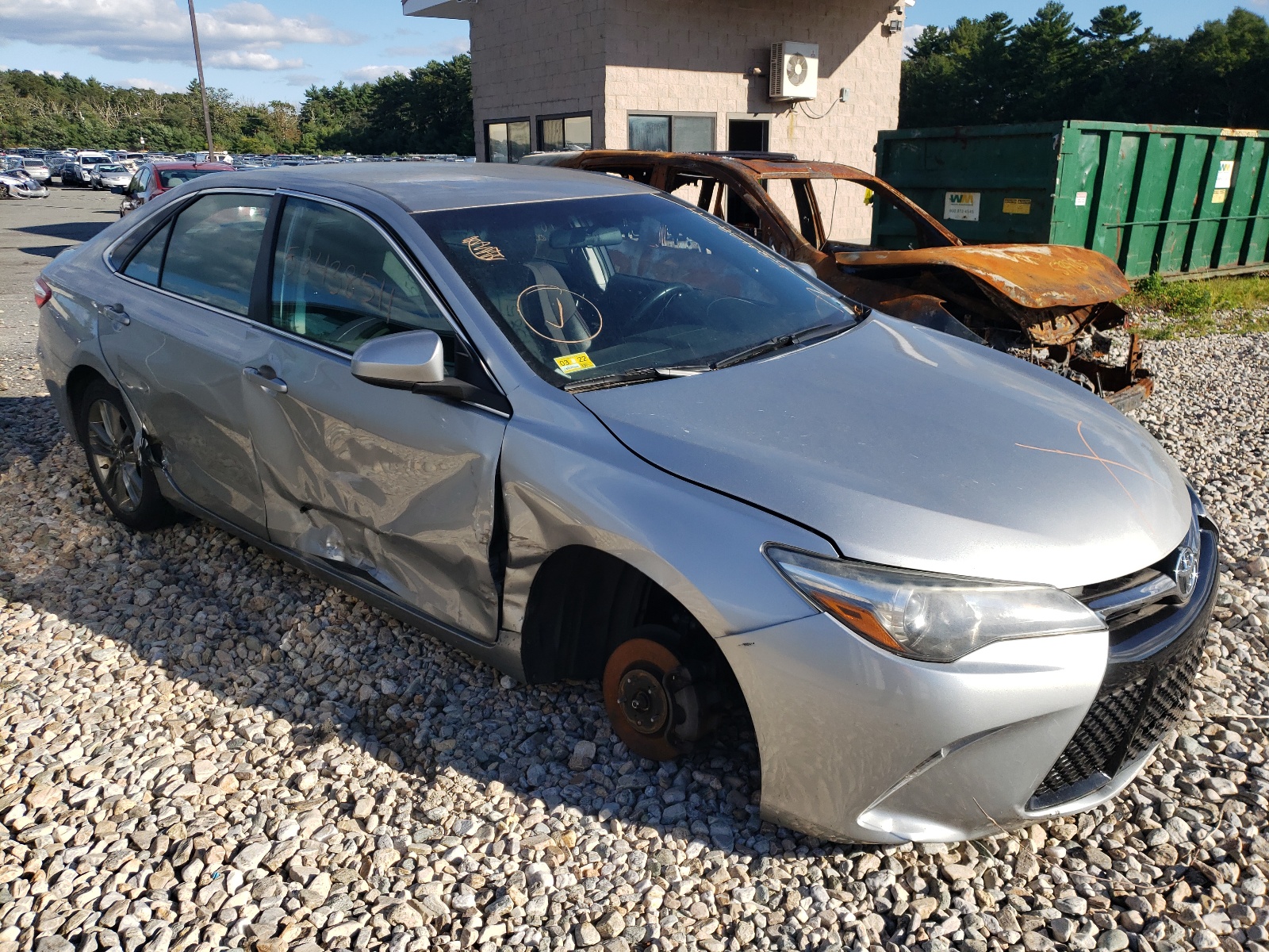 Photo 13 from auction – 2016 TOYOTA CAMRY LE with VIN 4T1BF1FK4GU228555