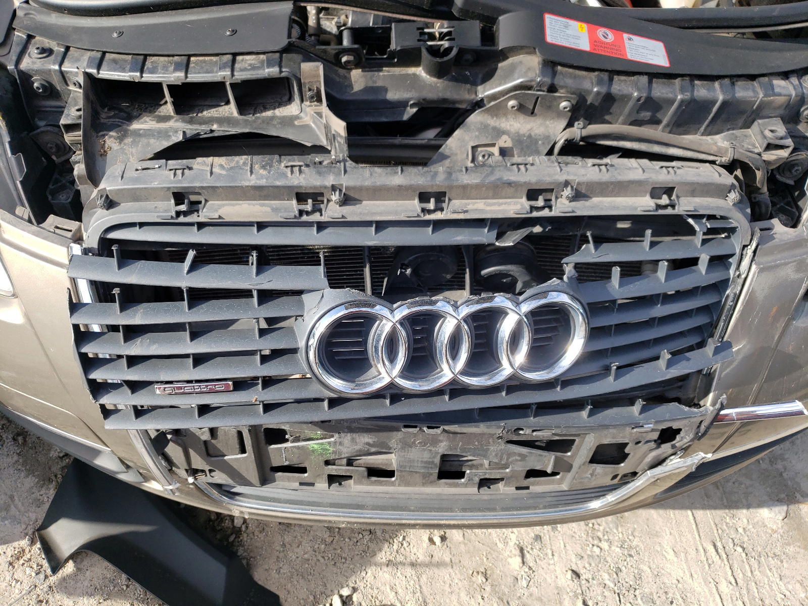 Photo 9 from auction – 2005 AUDI A6 3.2 QUA with VIN WAUDG74F55N123742