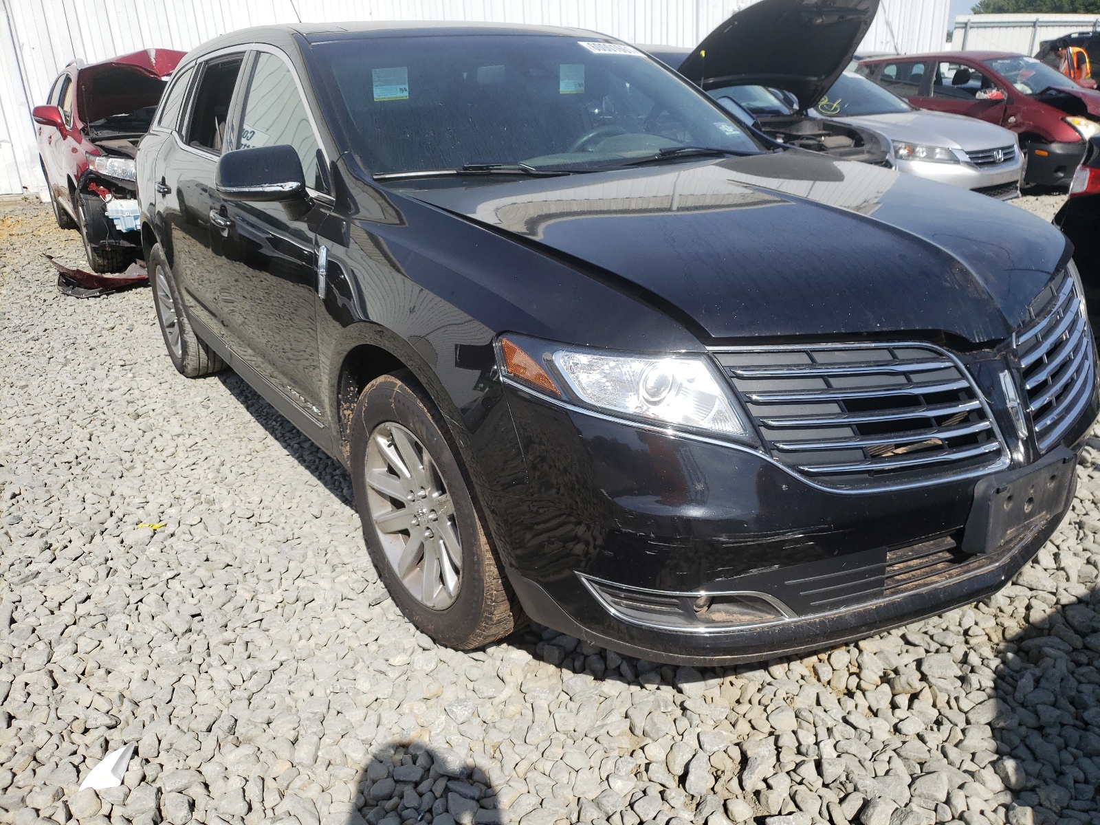 Foto 1 de la subasta – 2019 LINCOLN MKT con VIN 2LMHJ5NK3KBL03475