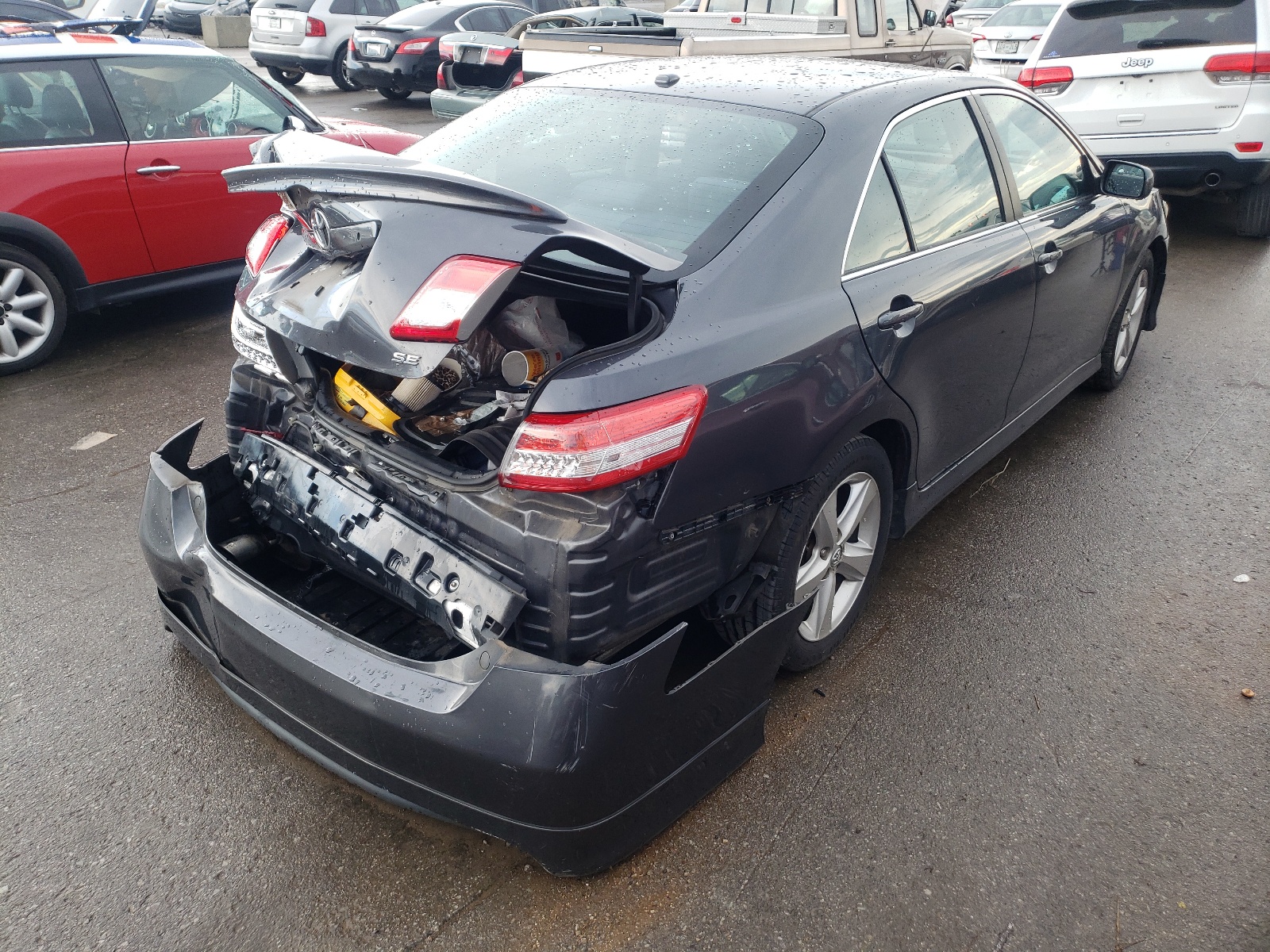 Zdjęcie 4 z aukcji – 2011 TOYOTA CAMRY BASE z VIN 4T1BF3EKXBU151275