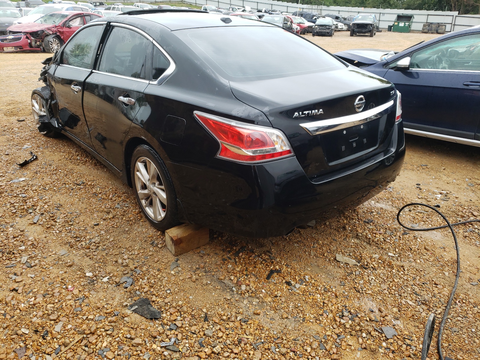 Photo 3 from auction – 2015 NISSAN ALTIMA 2.5 with VIN 1N4AL3APXFC567872