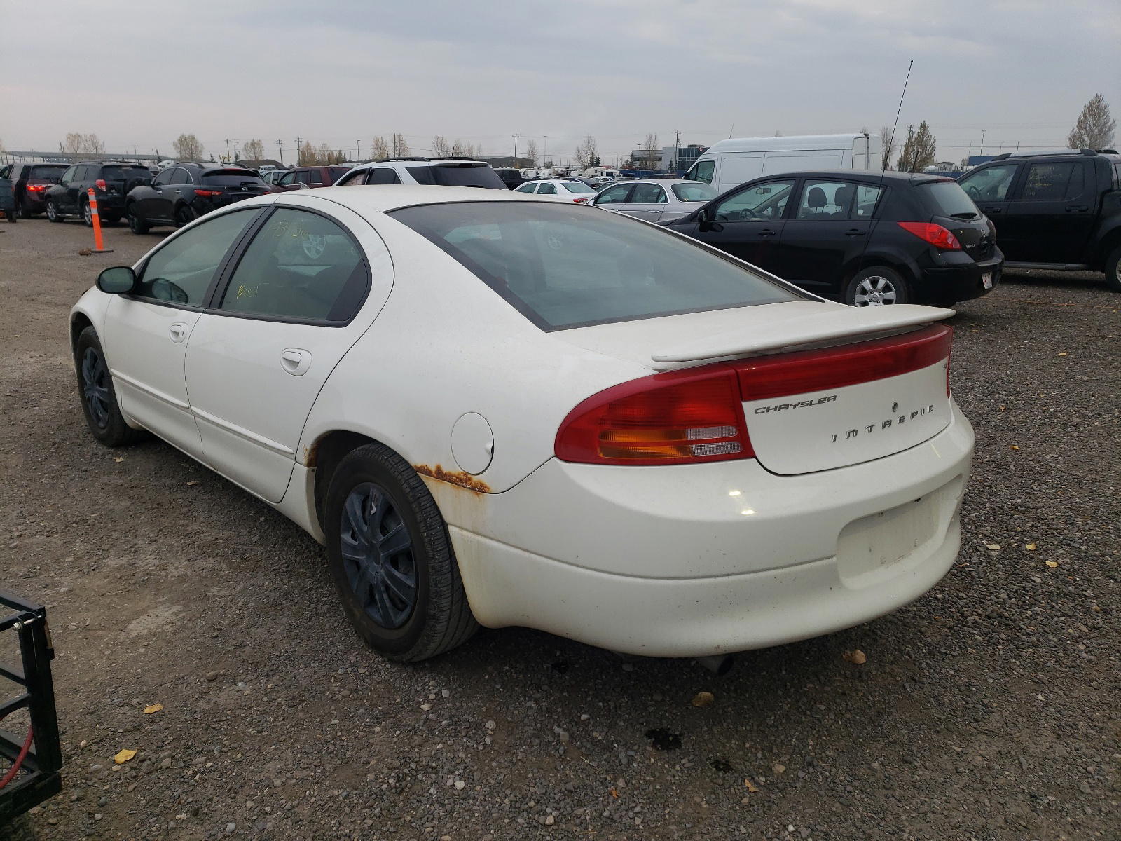 Photo 3 from auction – 2002 CHRYSLER INTREPID S with VIN 2C3HH46R12H242324