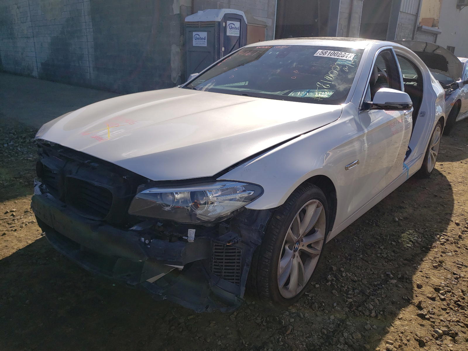 Photo 2 from auction – 2014 BMW 535 D with VIN WBAXA5C52ED690542