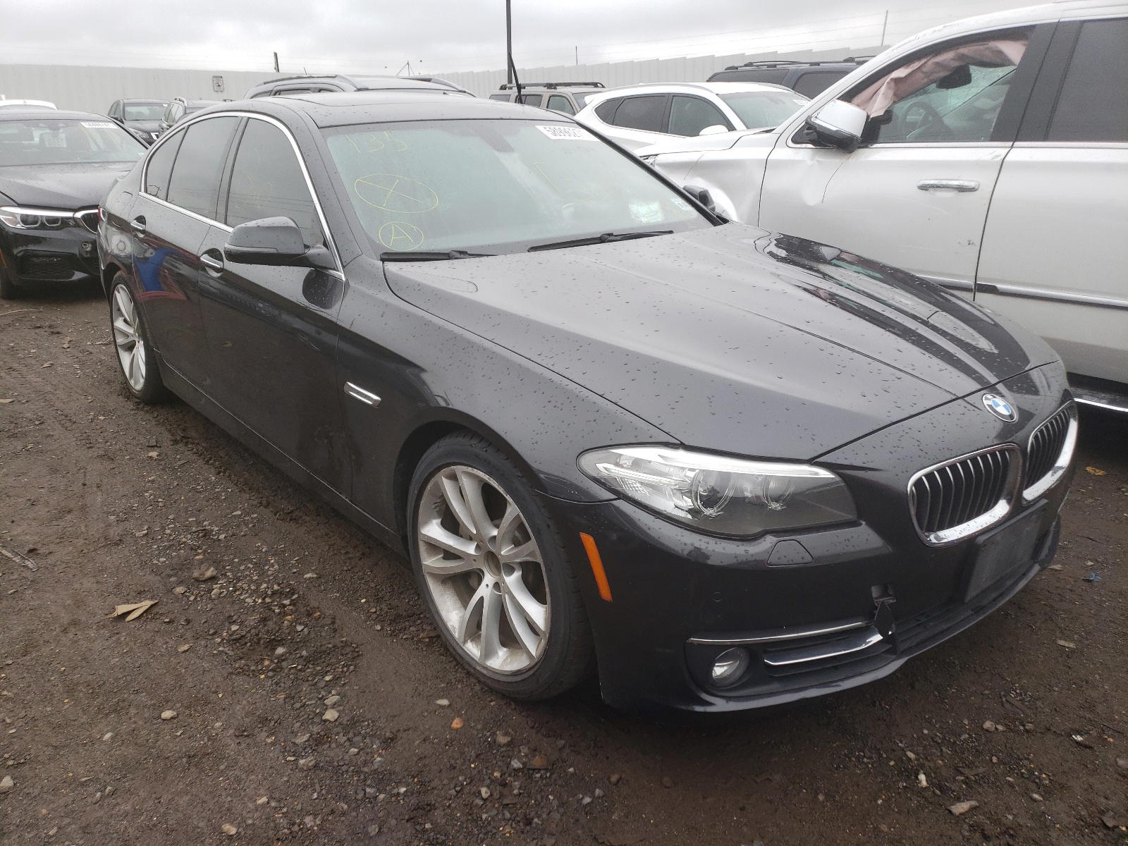 BMW 535 XI 2016 with VIN WBA5B3C51GG256526 - Photo from auction
