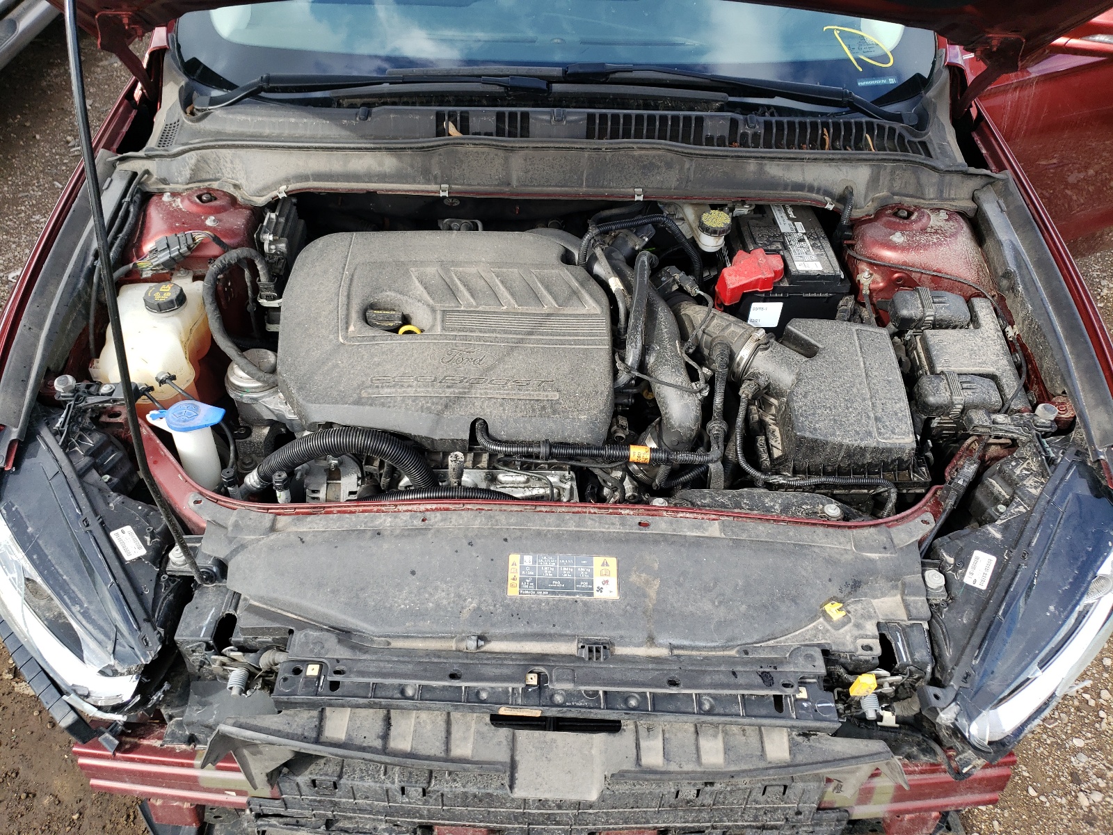 Photo 7 from auction – 2014 FORD FUSION SE with VIN 3FA6P0HD5ER231762