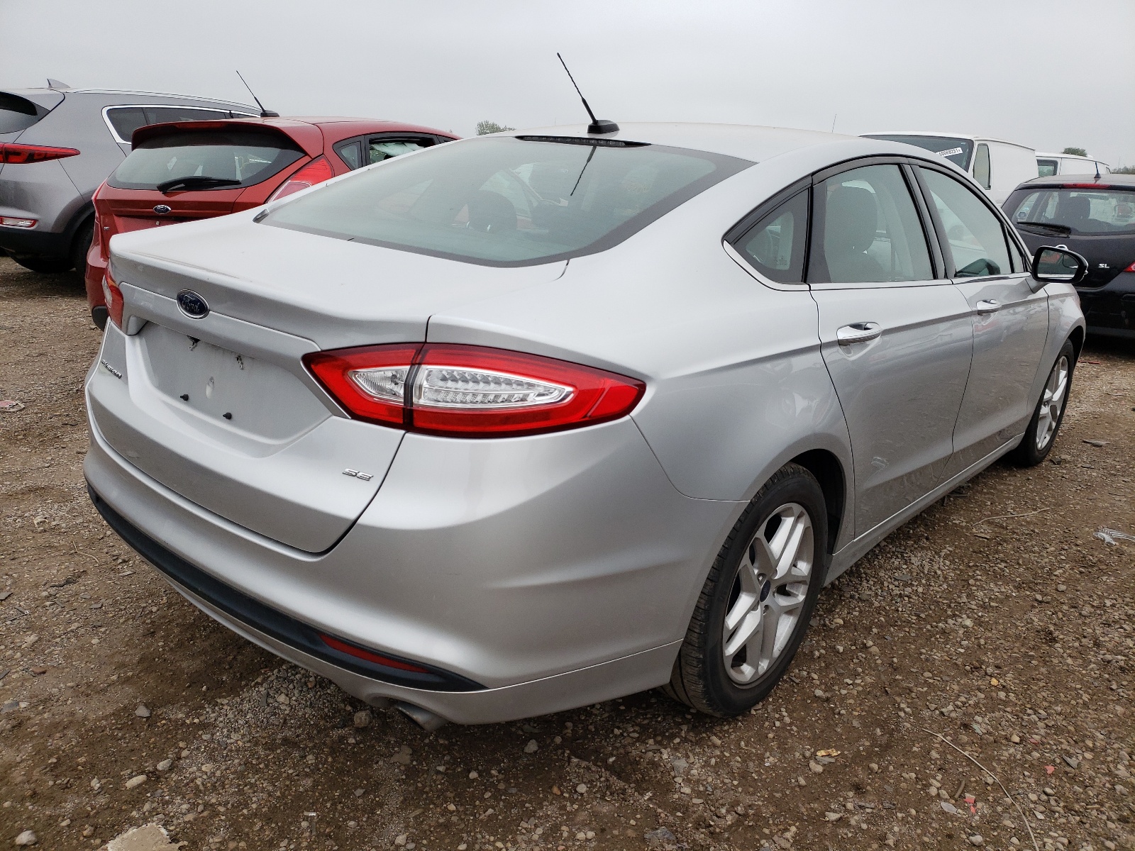 Photo 4 from auction – 2016 FORD FUSION SE with VIN 3FA6P0H77GR357800