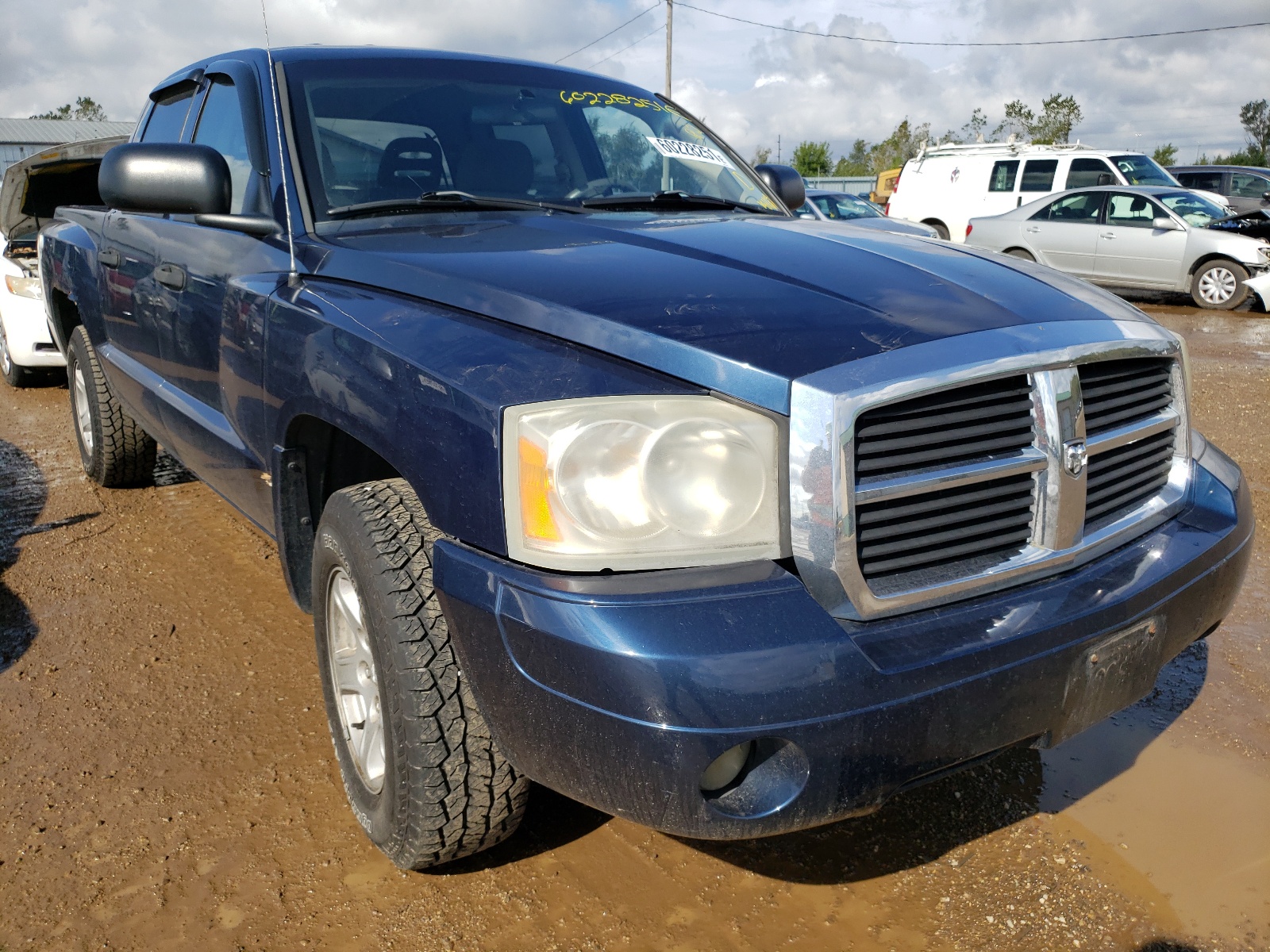 DODGE DAKOTA QUA 2007 with VIN 1D7HE48K17S181129 - Photo from auction