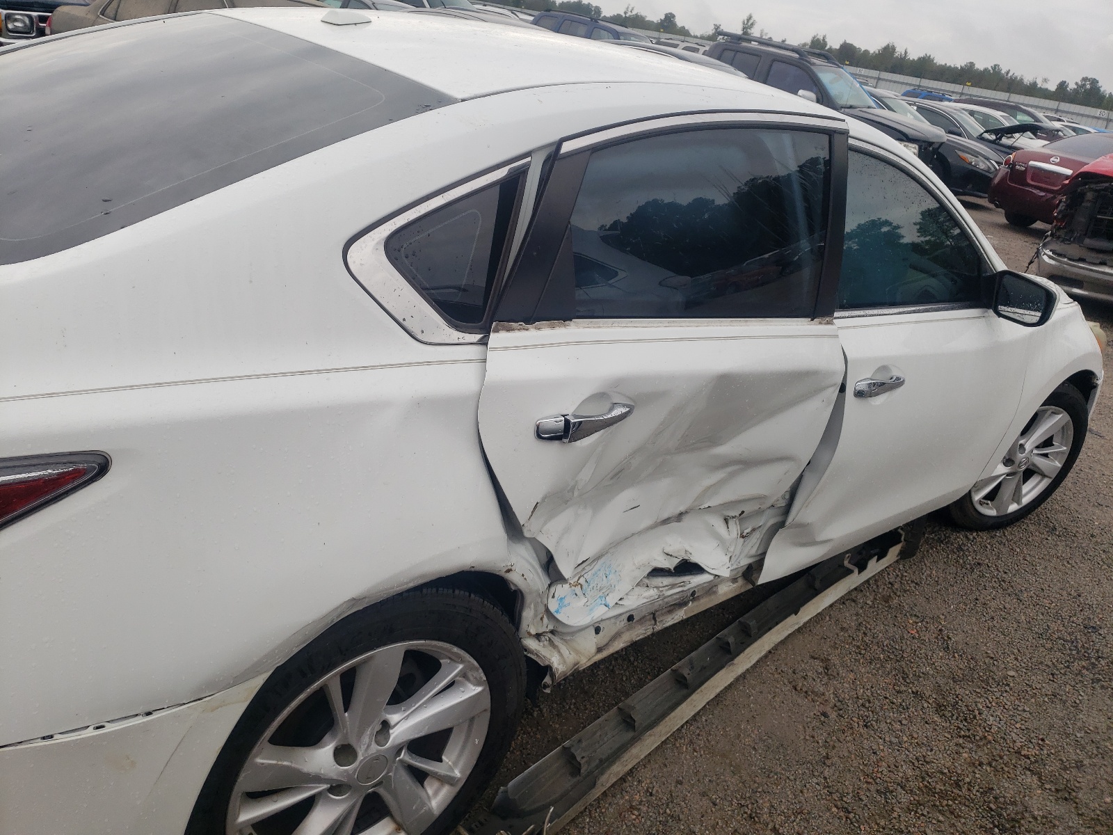 Photo 9 from auction – 2015 NISSAN ALTIMA 2.5 with VIN 1N4AL3AP6FC249604