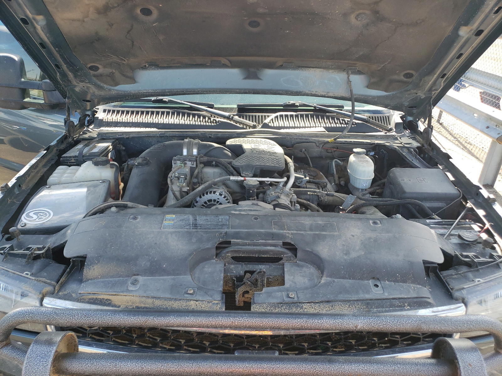 Photo 7 from auction – 2006 CHEVROLET SILVERADO with VIN 1GCHK33D96F230204