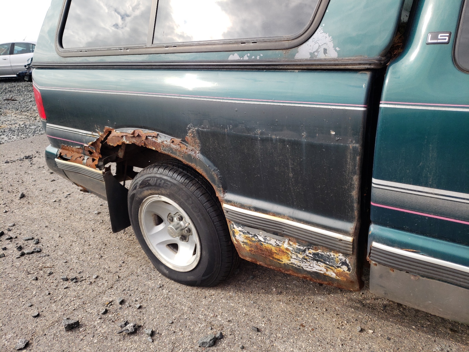 Photo 9 from auction – 1996 CHEVROLET S 10 with VIN 1GCCS19X2T8150209