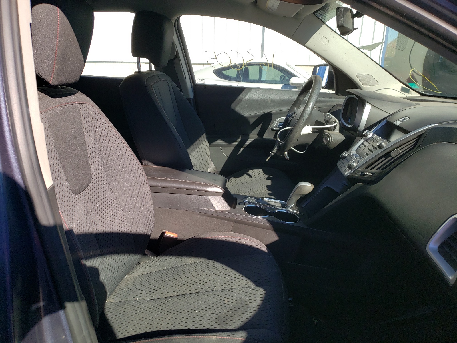 Photo 5 from auction – 2013 CHEVROLET EQUINOX LS with VIN 2GNALBEK2D6109243