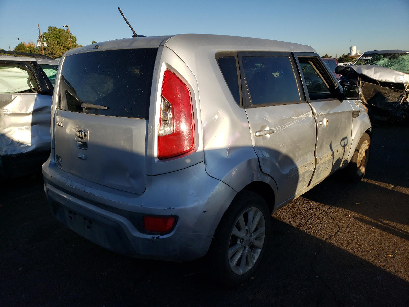 Photo 4 from auction – 2013 KIA SOUL + with VIN KNDJT2A68D7776917