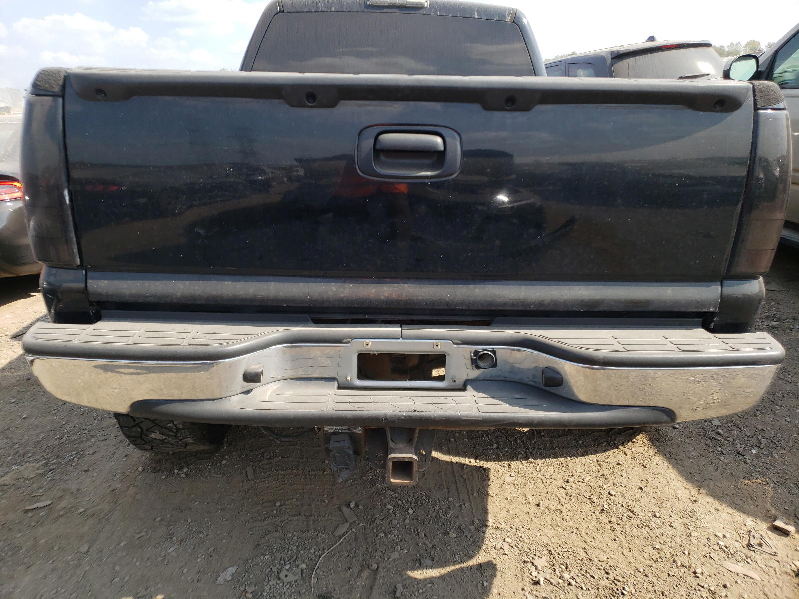 Photo 9 from auction – 2003 CHEVROLET SILVERADO with VIN 1GCHK23113F189823