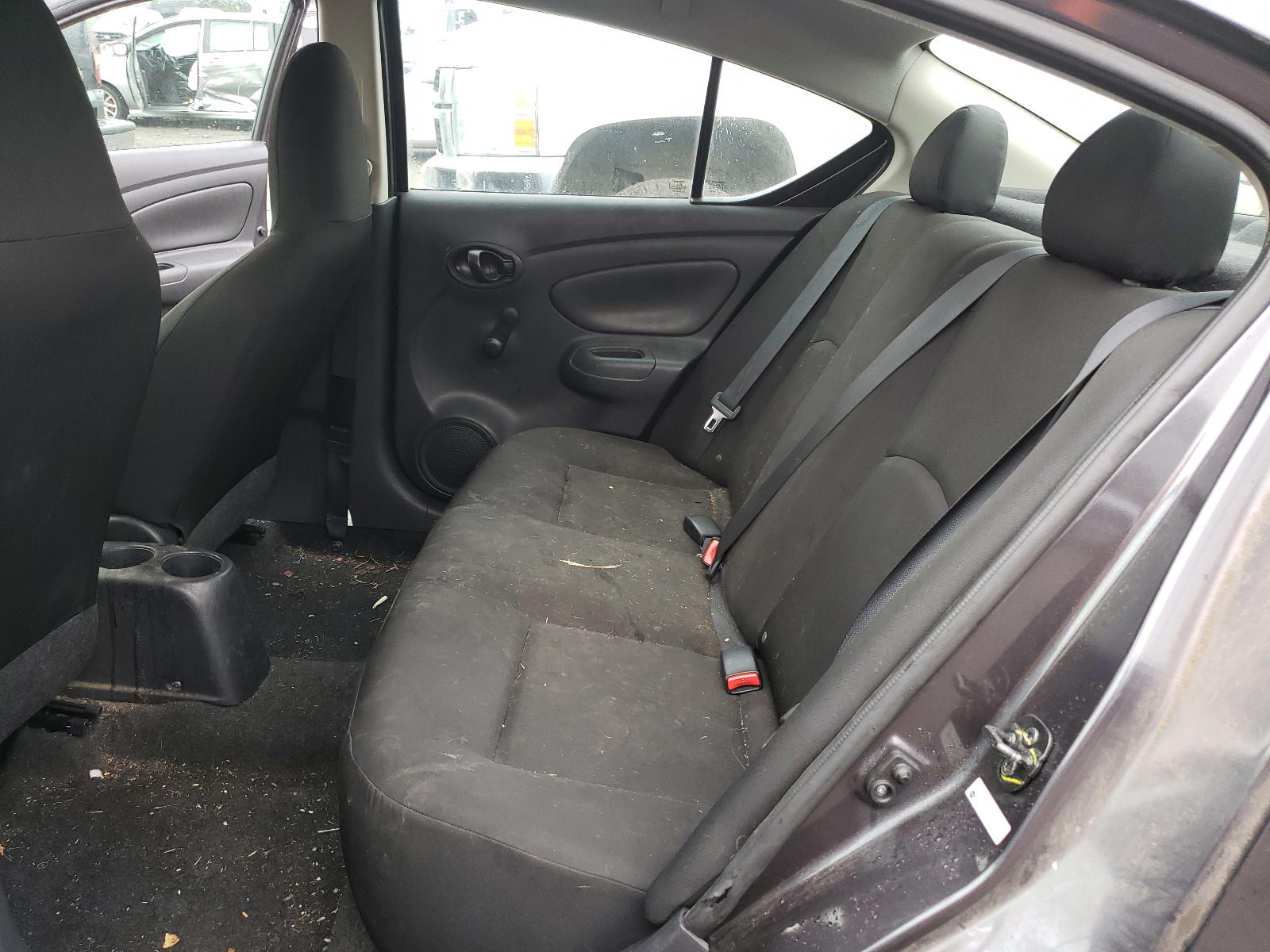 Photo 6 from auction – 2015 NISSAN VERSA S with VIN 3N1CN7AP2FL878742