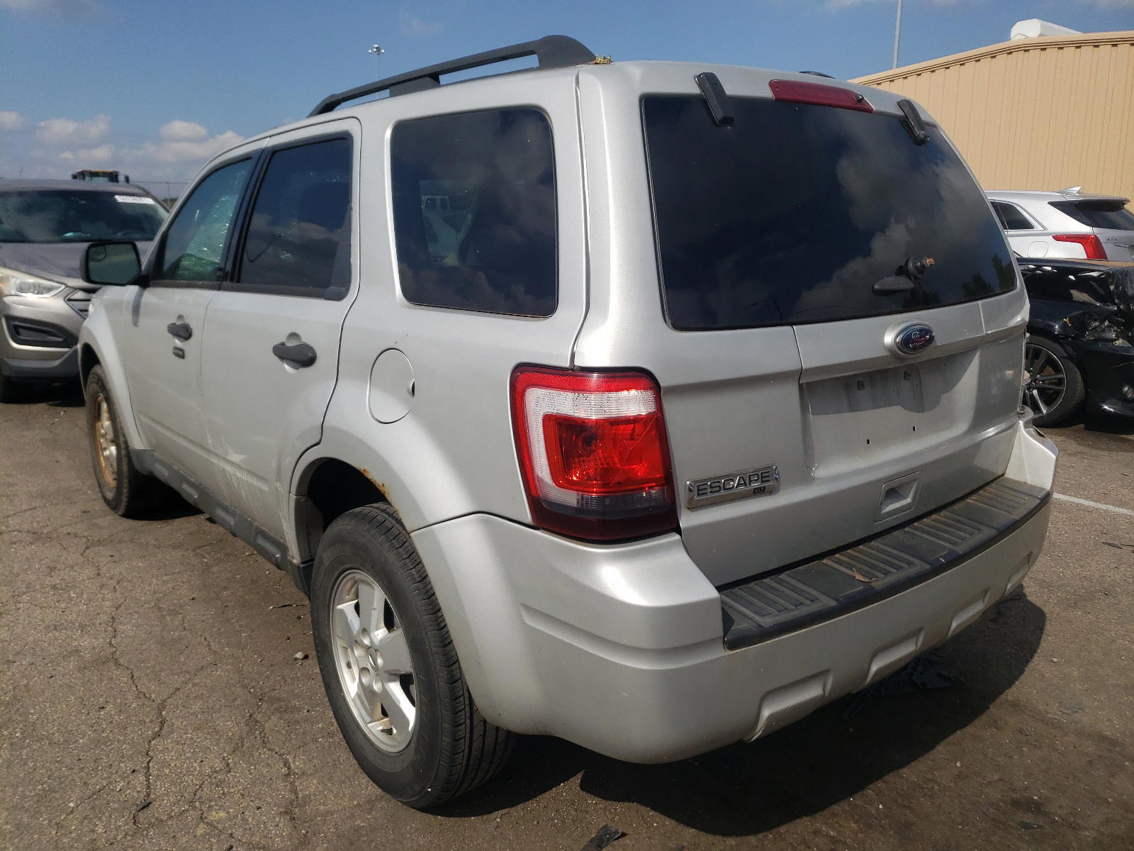 Photo 3 from auction – 2012 FORD ESCAPE XLT with VIN 1FMCU9D77CKB63505