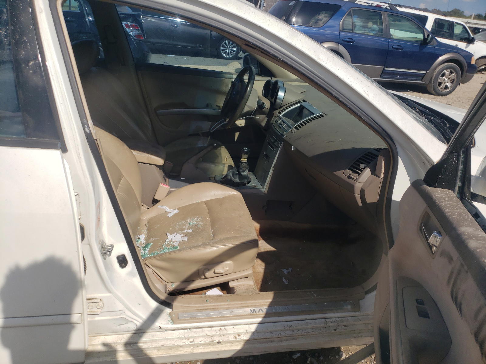 Photo 5 from auction – 2005 NISSAN MAXIMA SE with VIN 1N4BA41E45C828278