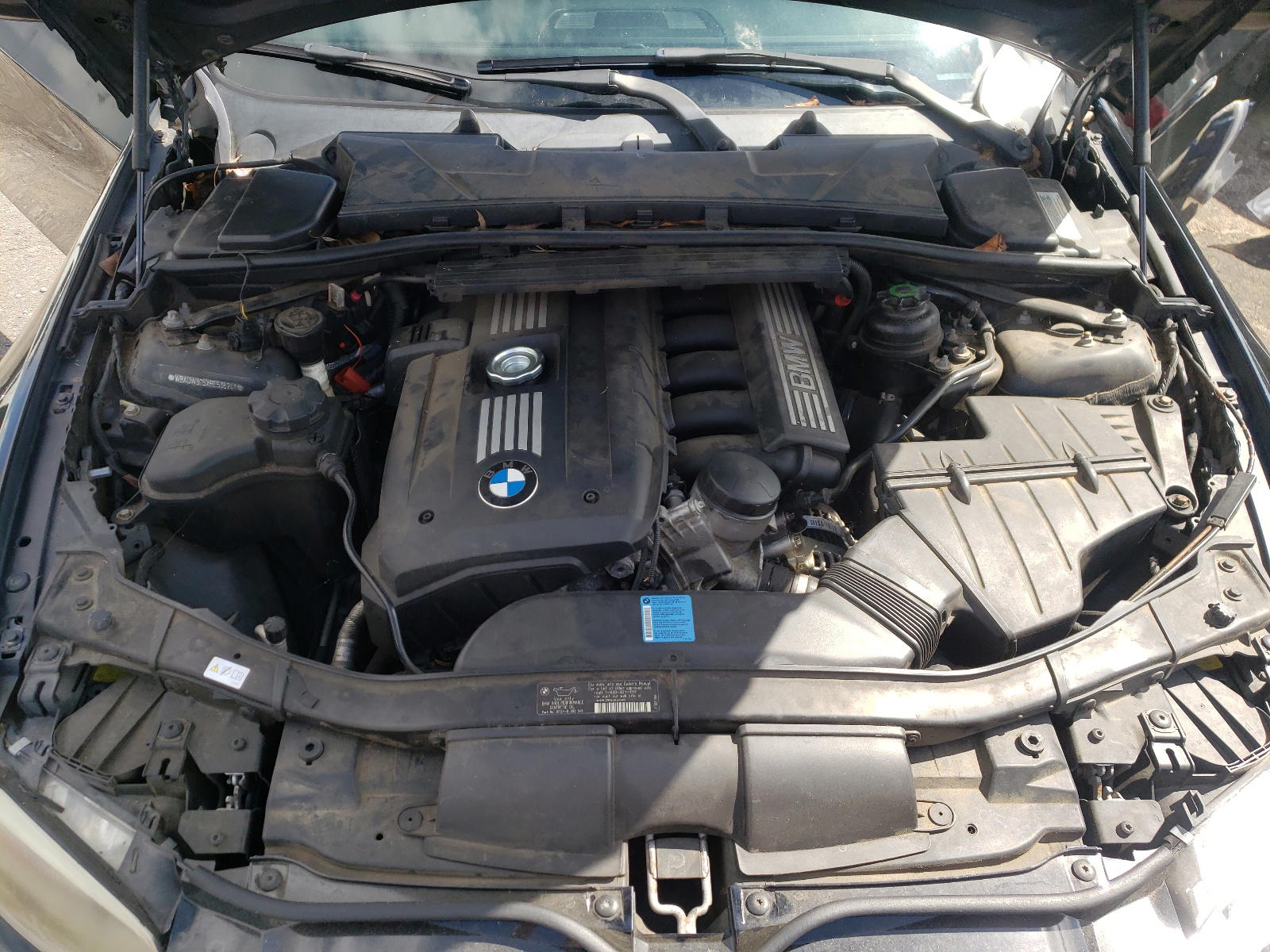 Photo 7 from auction – 2011 BMW 328 I with VIN WBADW3C5XBE536241